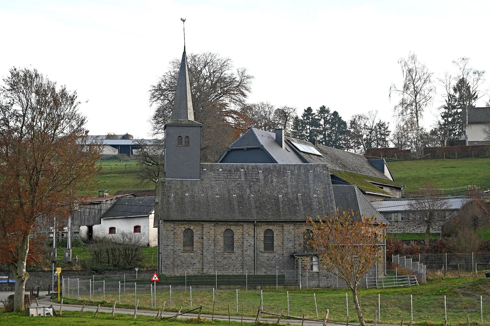 Photo showing: St. Lambertus (Valender) von Norden