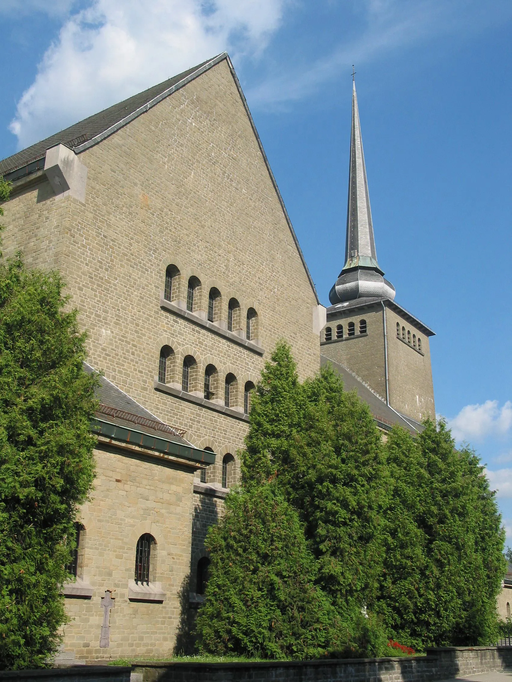 Photo showing: St. Vith (Belgium), the Saint Guido's church.