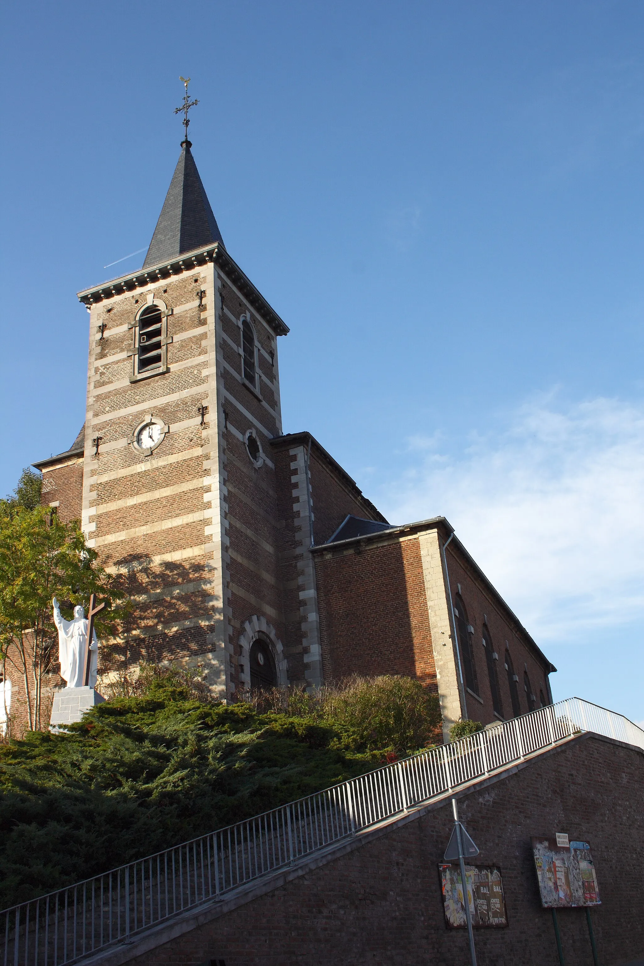 Photo showing: katholische Kirche Saint-Pierre in Bassenge in Belgien