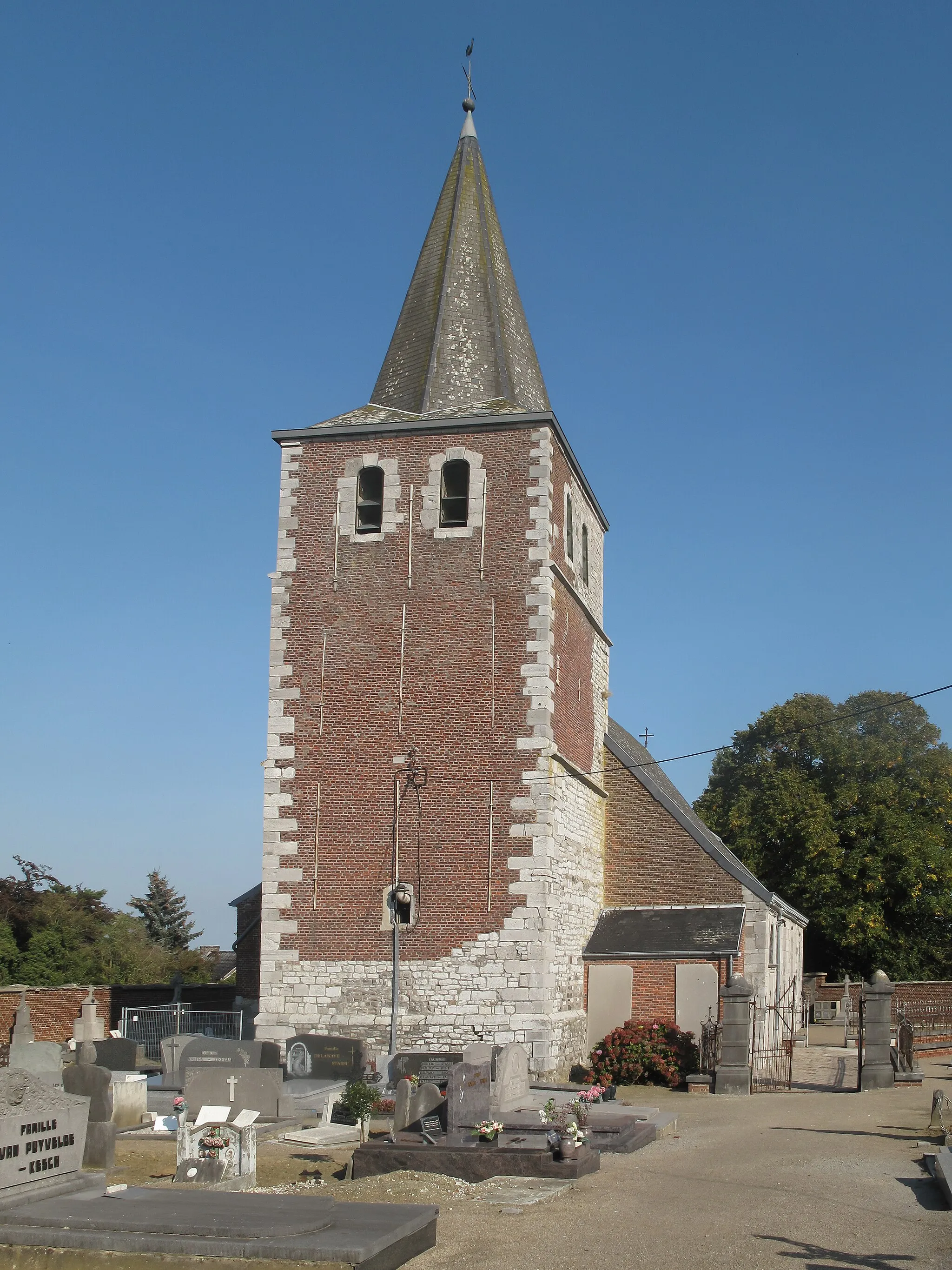 Photo showing: Jeneffe, church