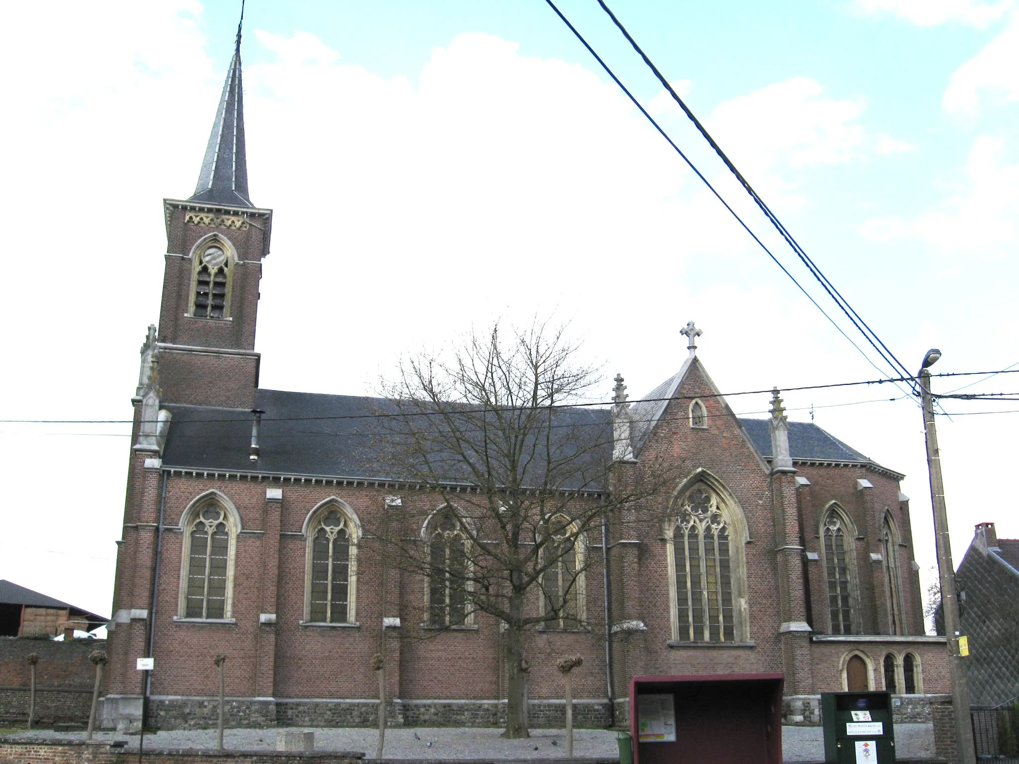 Photo showing: Church of Saint Servatius in Grandville, Oreye, Liège, Belgium