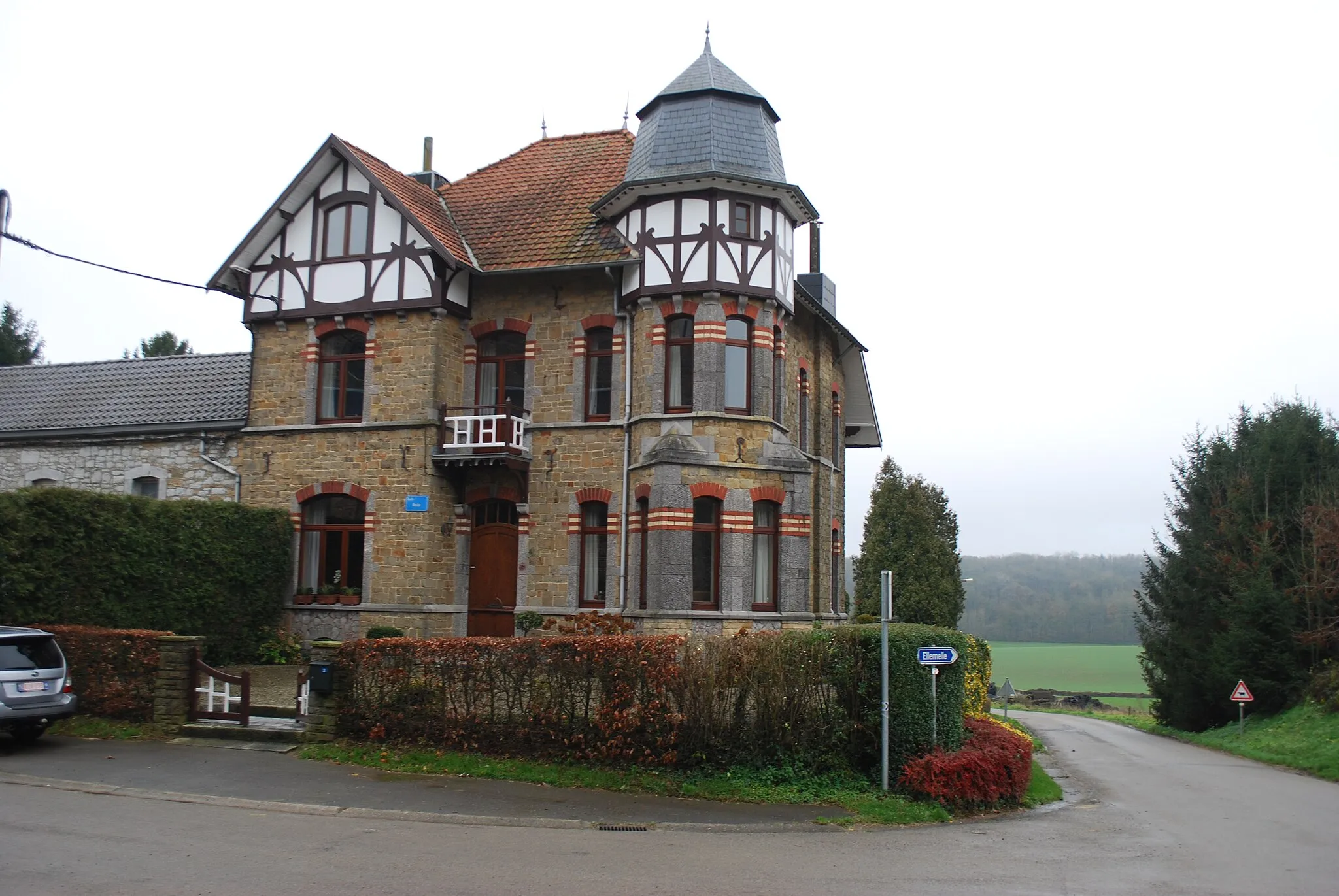 Photo showing: Vue du village de Fraiture, dans la commune de Tinlot (Province de Liège, Belgique).