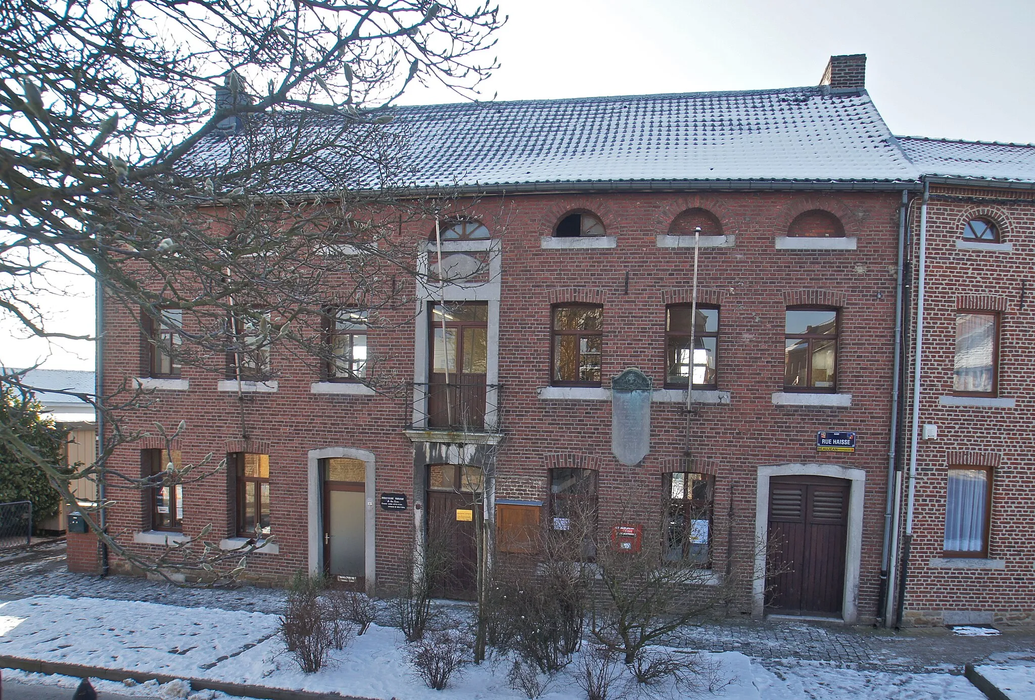 Photo showing: Blegny (Mortier), Belgium: Former town hall