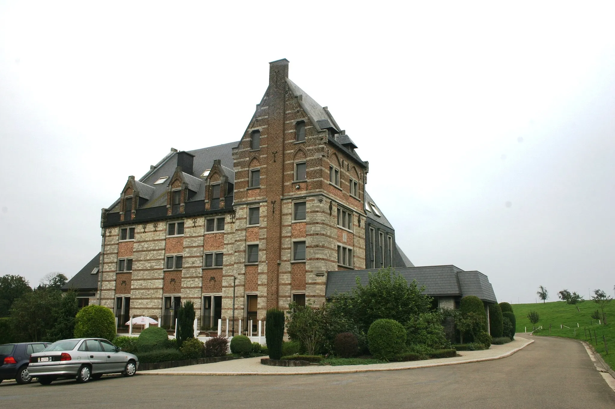 Photo showing: Castle of  Chaityfontaine near Banneux.