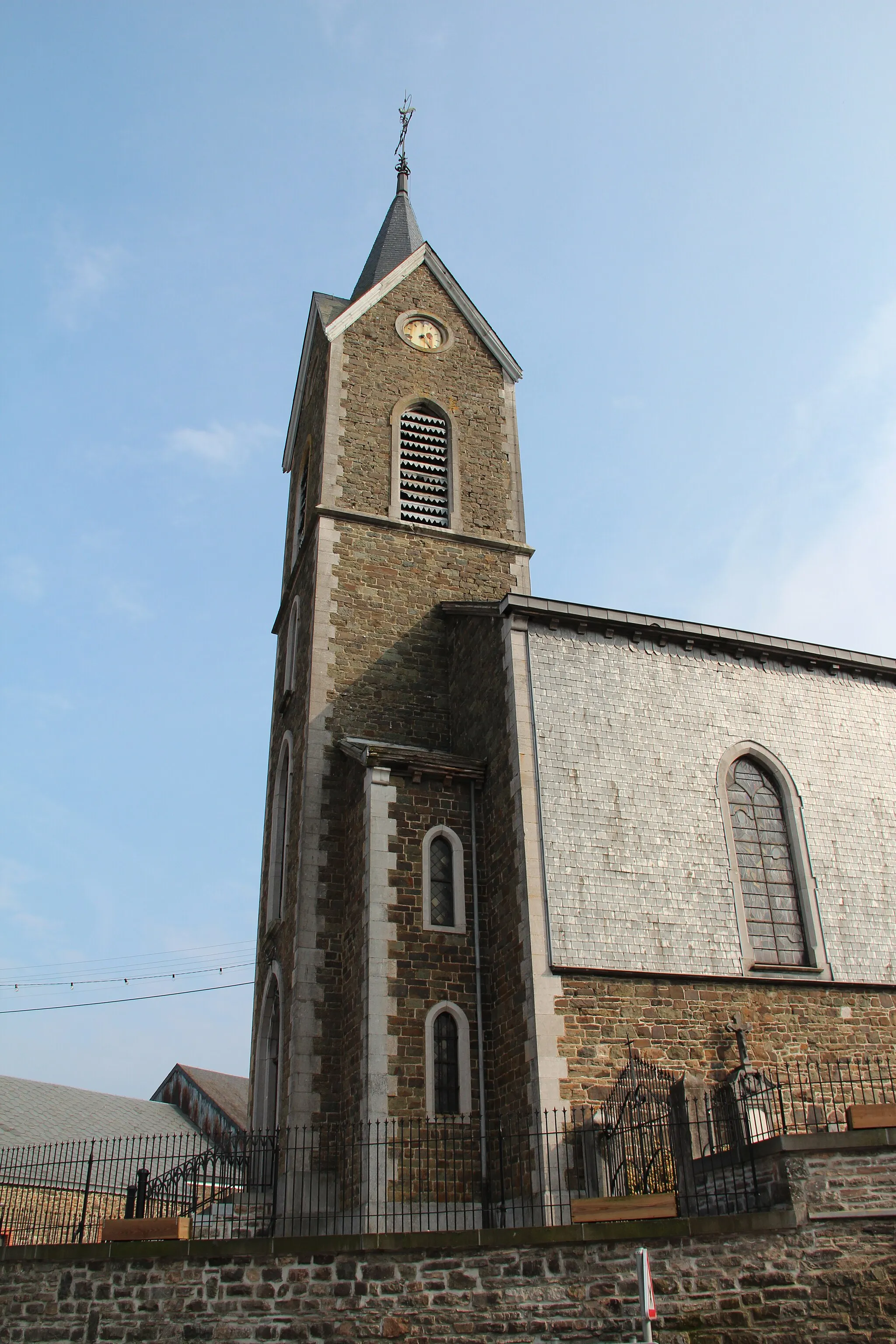 Photo showing: Chéoux (Belgique), l'église Sainte-Gengulphe (1886).