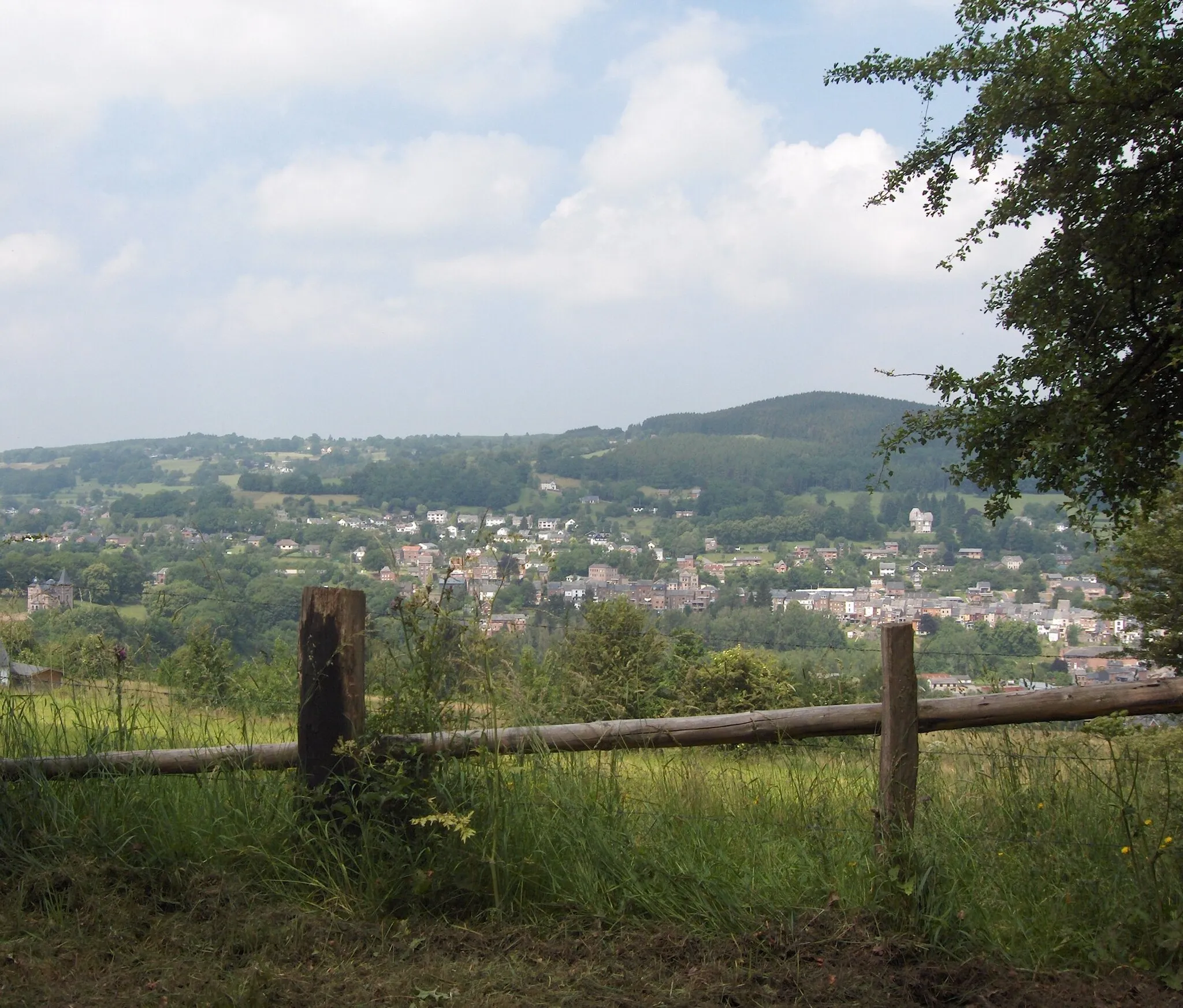 Photo showing: Cityscape from Stavelot (Belgium)