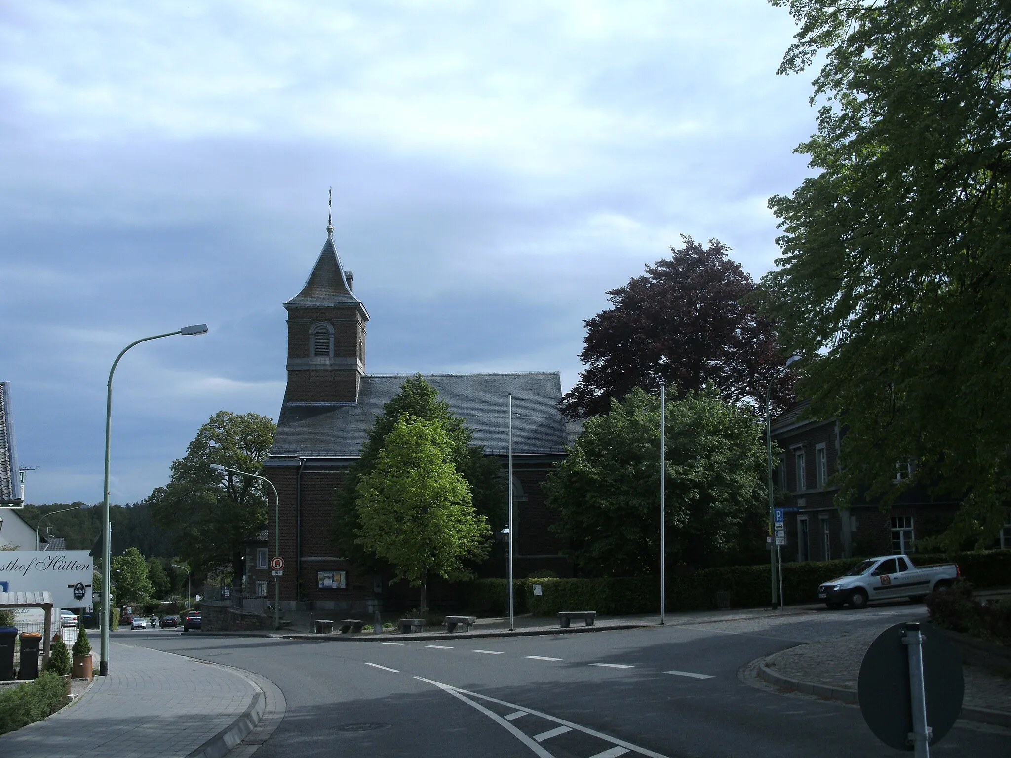 Photo showing: The church of Rott, a suburb of Roetgen, Germany