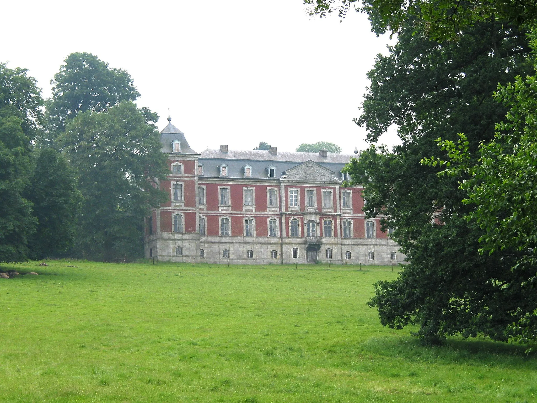 Photo showing: Marchin (Belgium), Belle-Maison - The "Belle Maison" castle (XVIIIth century).