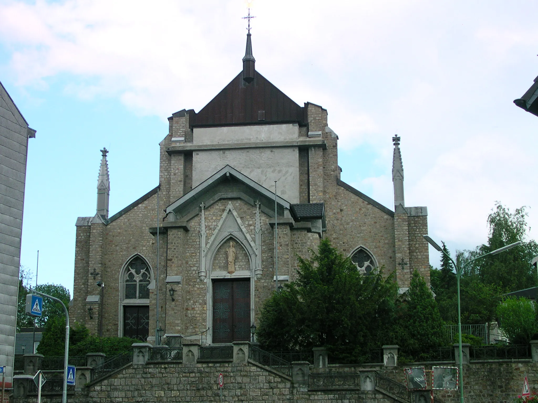 Photo showing: Stolberg-Büsbach, Hubertuskirche nach Abriß des gotischen Turms