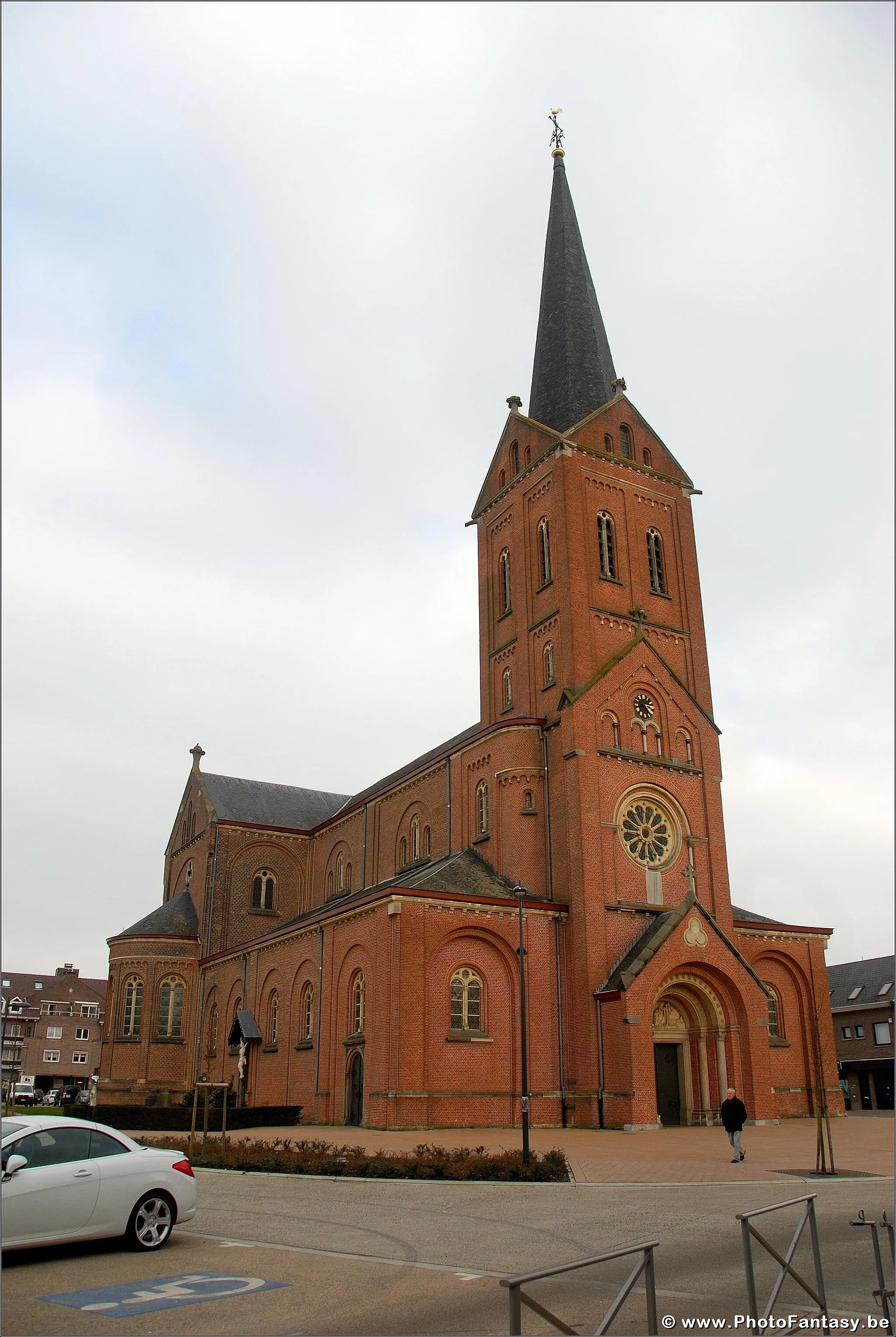 Photo showing: België, Paal (Beringen), Sint-Jan Baptist kerk