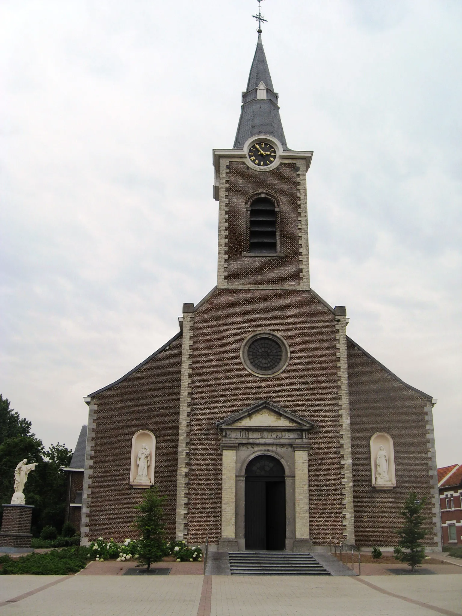 Photo showing: Church of Saint Brigid in Koersel, Limburg, Belgium