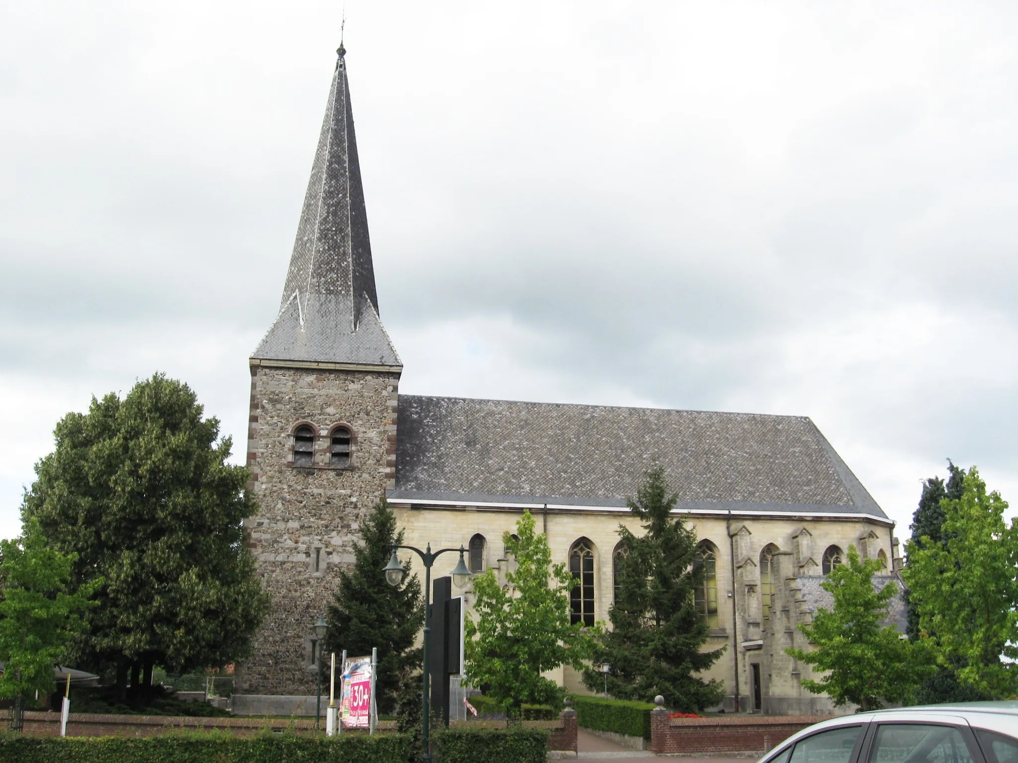 Photo showing: Church of Our Lady in Gerdingen, Bree, Limburg, Belgium