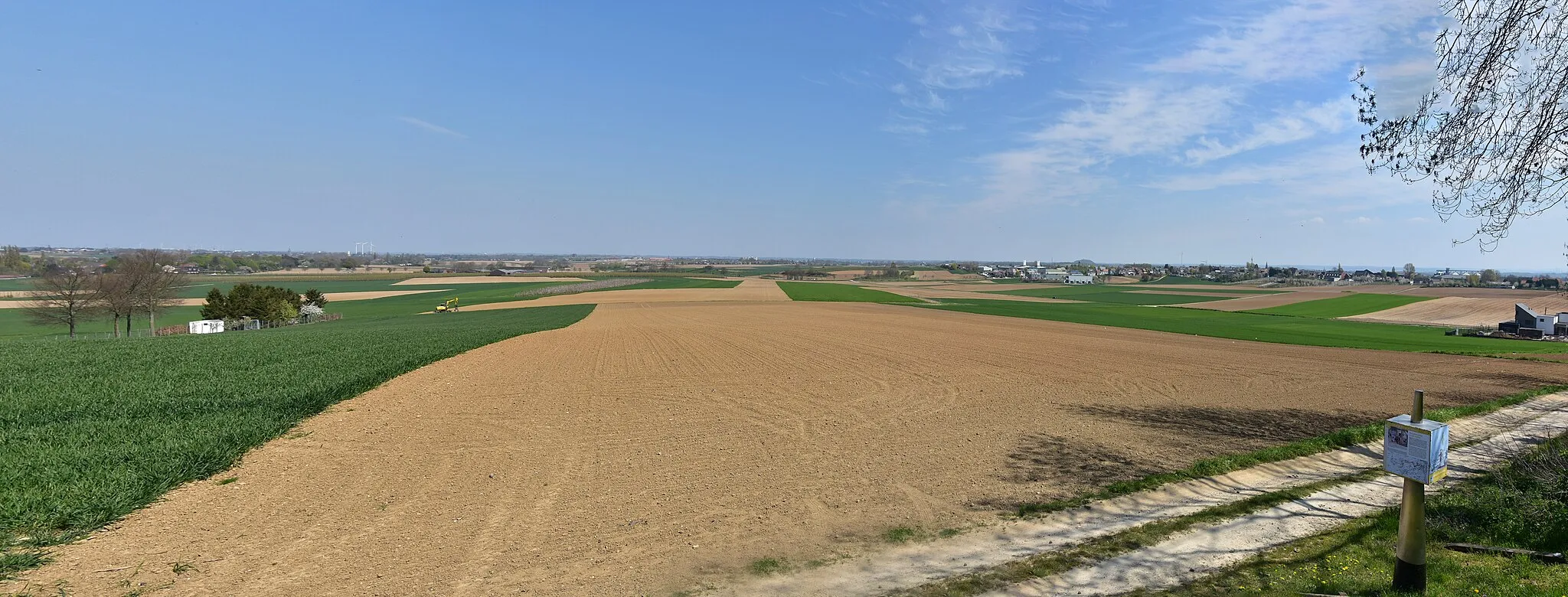 Photo showing: Slagveld van Lafelt vanaf Sieberg 28-04-2021 13-02-59