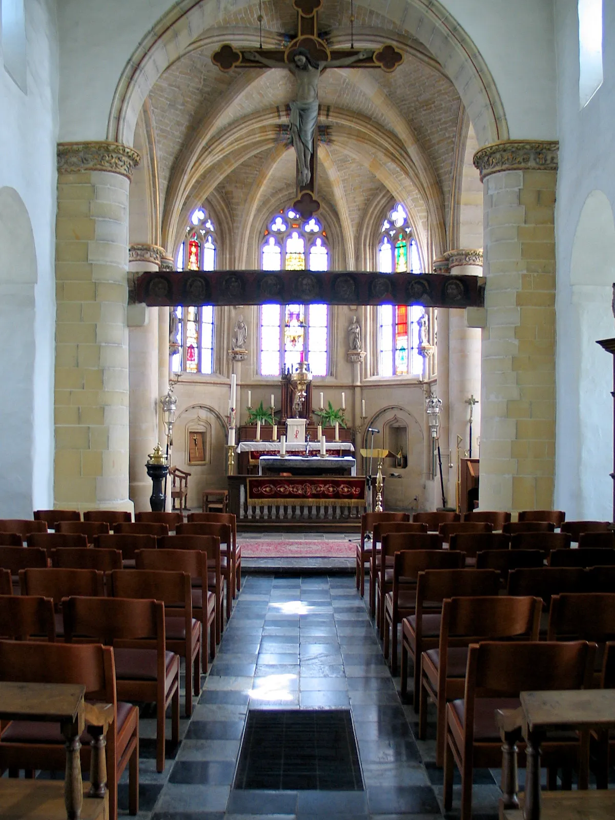 Photo showing: Interieur van de Sint-Martinuskerk te Berg bij Tongeren (België)