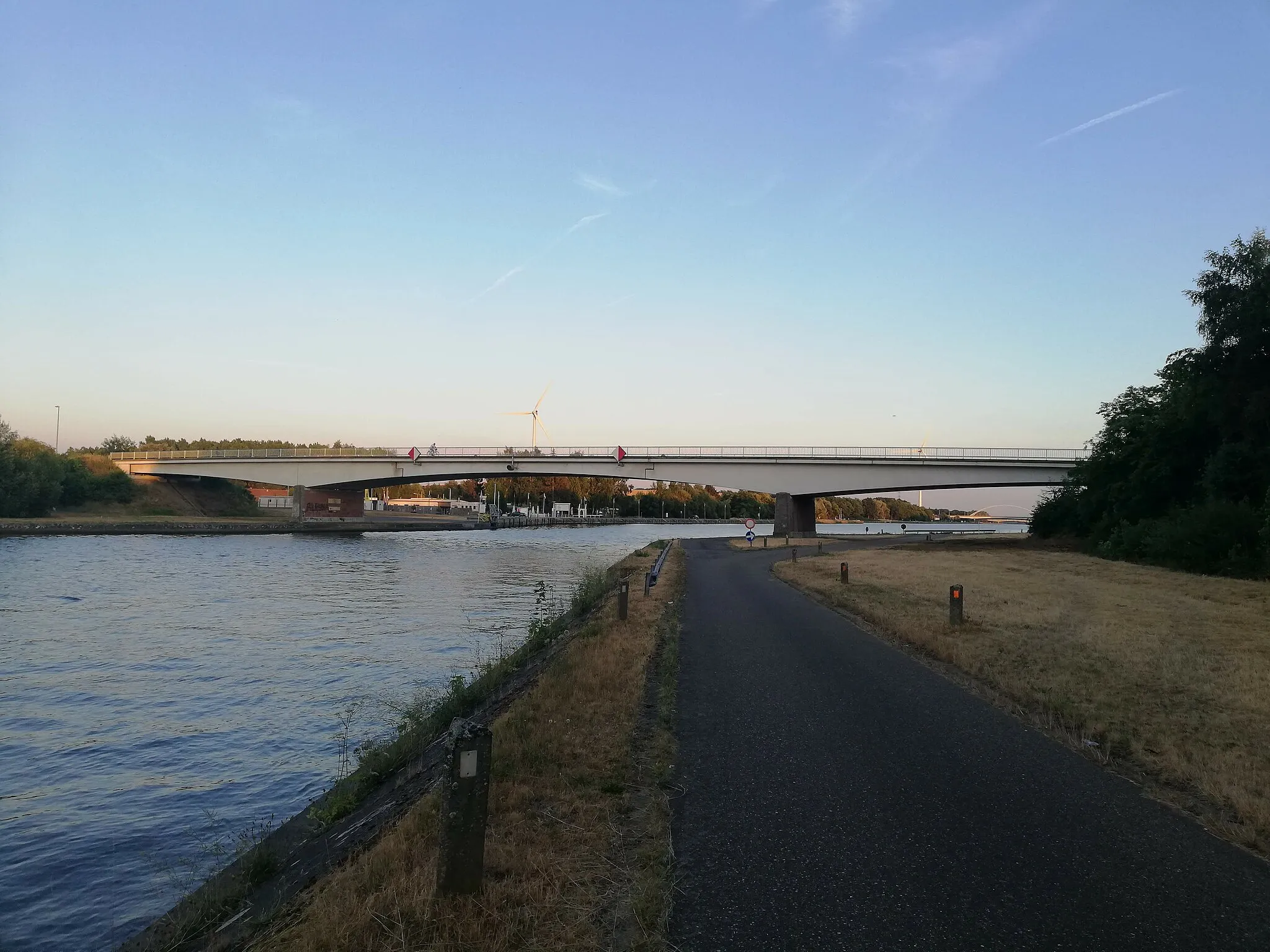 Photo showing: Oude brug bij Genenbos op 17 juli 2018