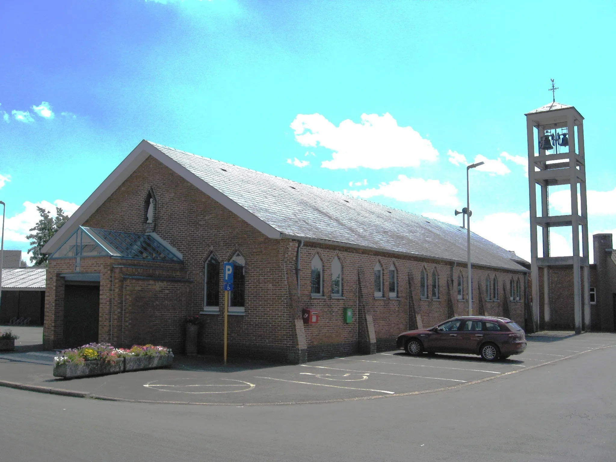 Photo showing: Church of Saint Joseph in Kuringen (Tuilt), Hasselt, Limburg, Belgium