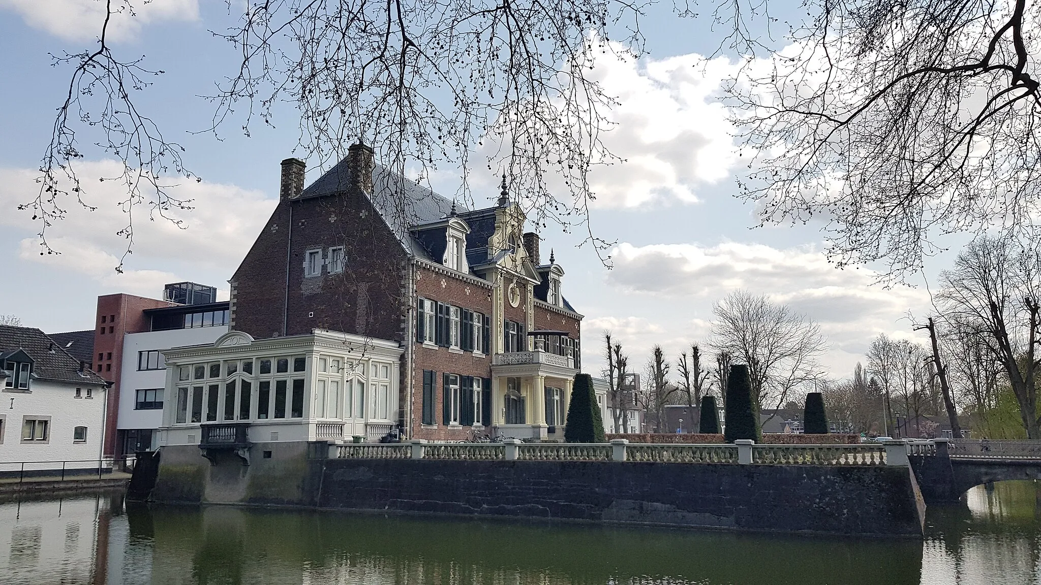 Photo showing: Huis Severen, Amby, Maastricht, Nederland