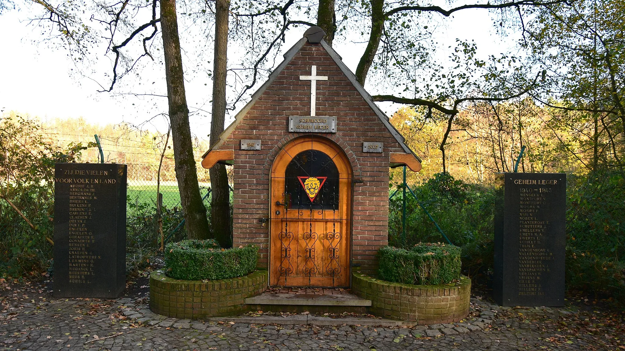 Photo showing: Munsterbilzen Munsterbos kapel van de Weerstand 23-11-2020