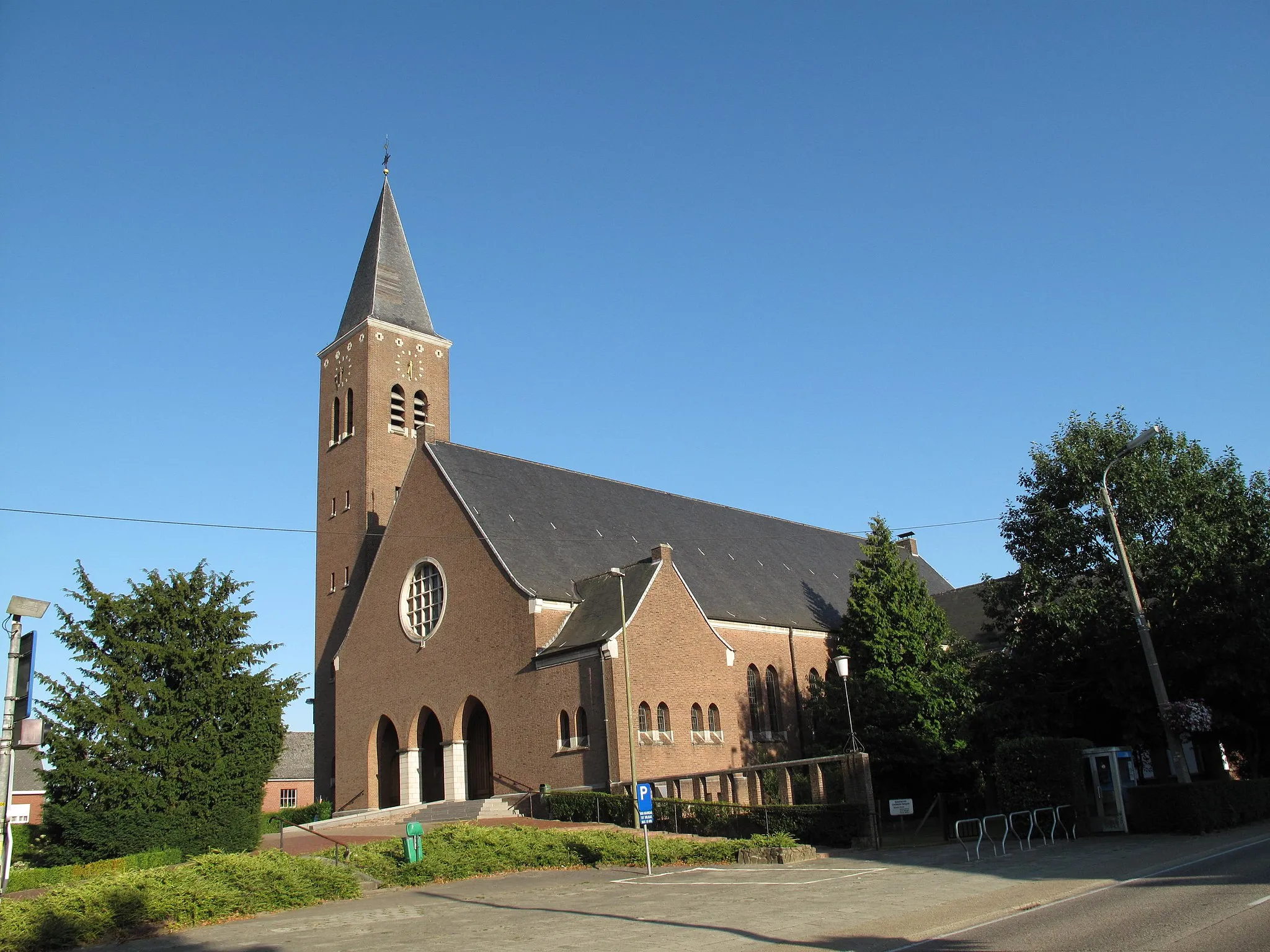 Photo showing: Bergom, church