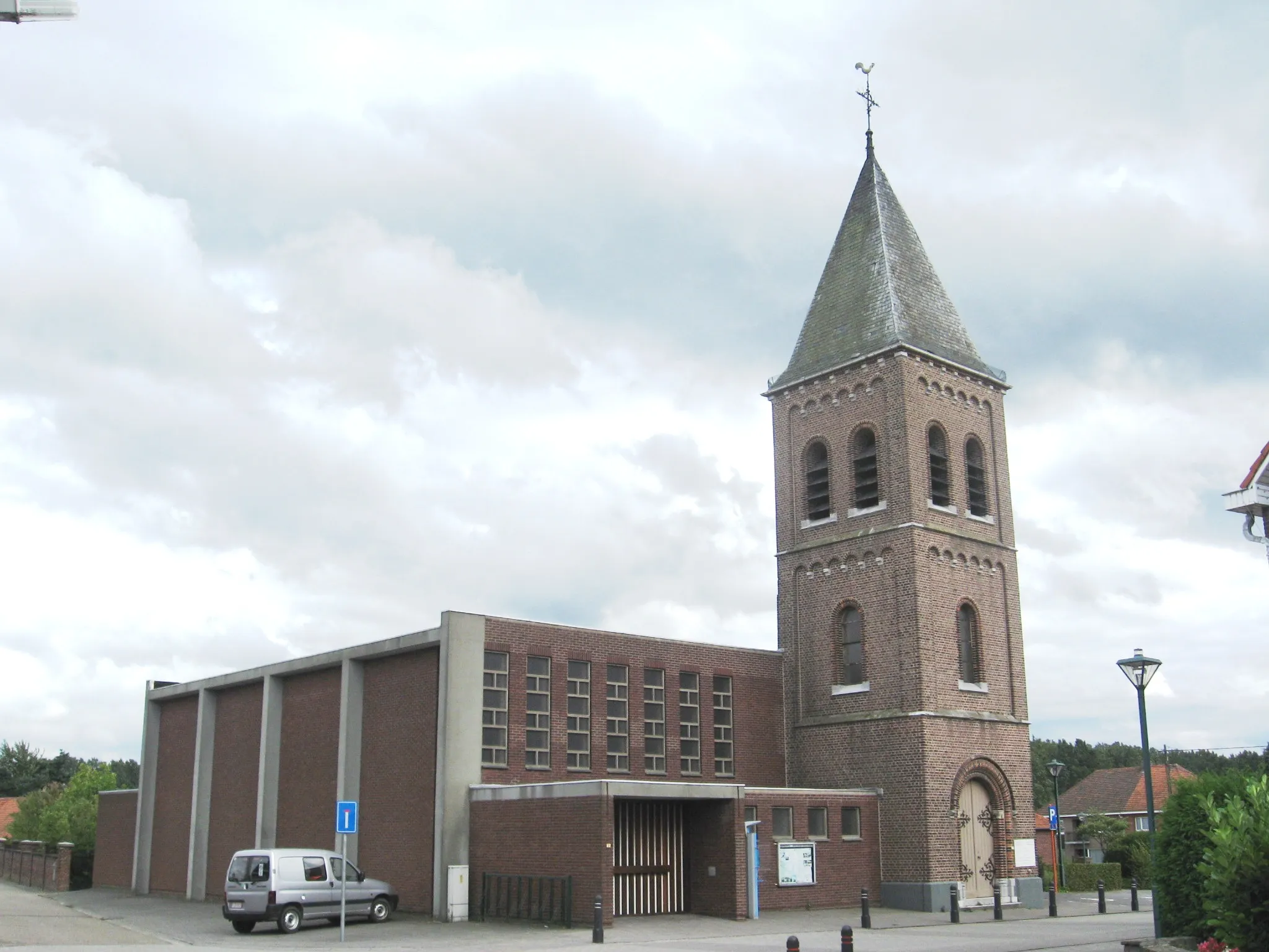 Photo showing: Church of the Assumption of the Blessed Mary in Wijshagen, Meeuwen-Gruitrode, Limburg, Belgium