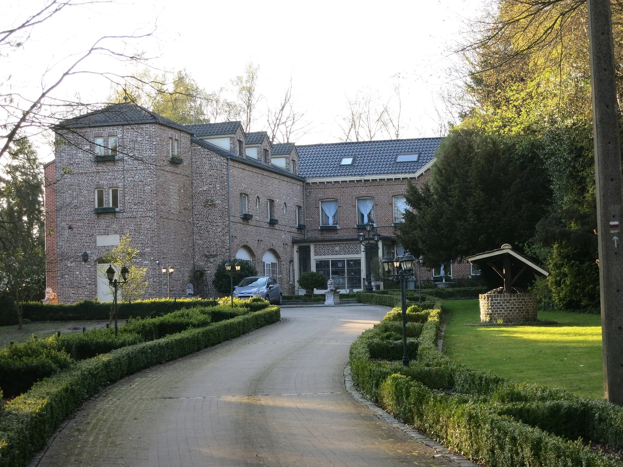 Photo showing: Appartementen in deel van Kasteel Brandenpoel Alken