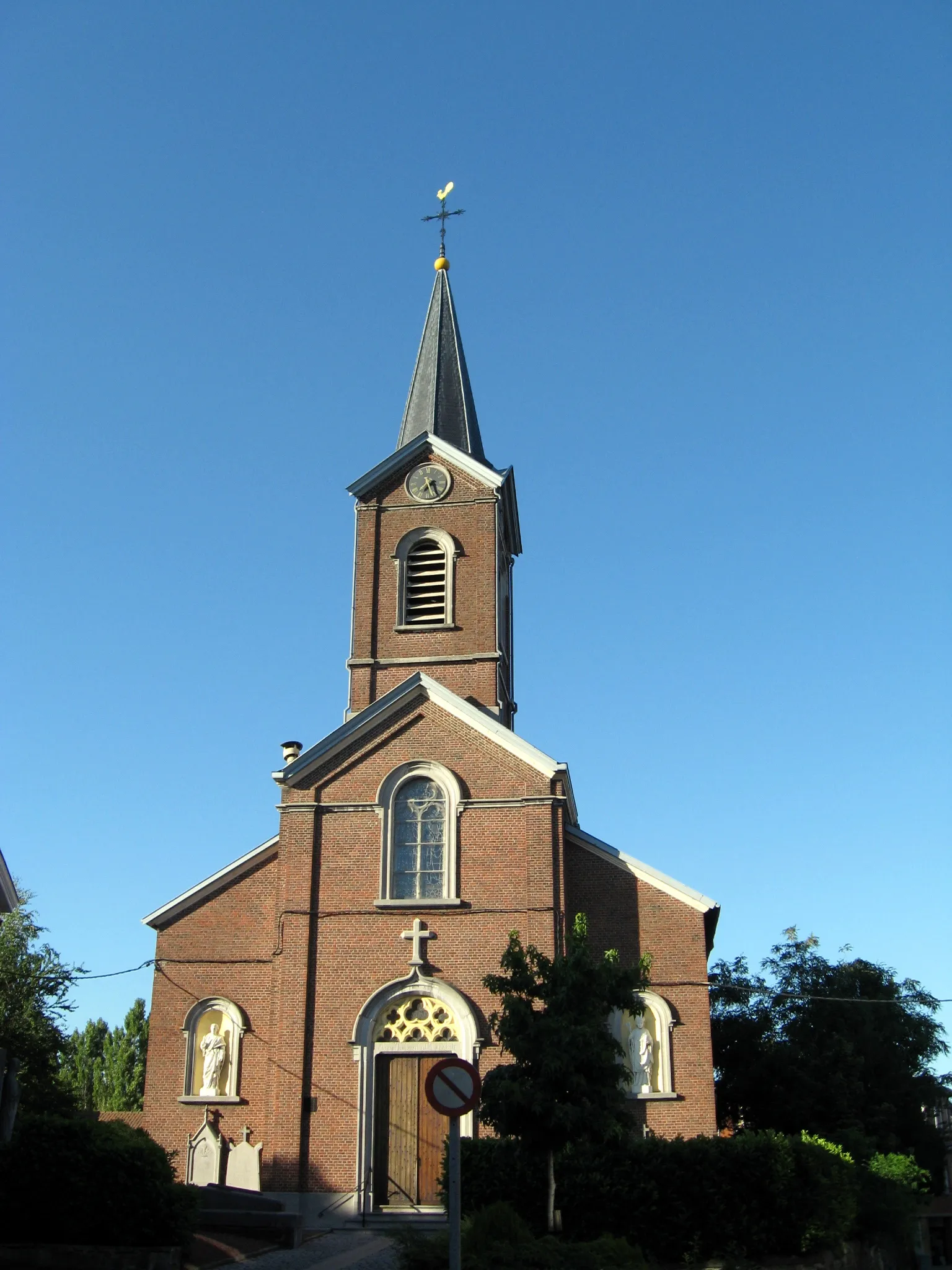 Photo showing: Church of Saint Peter in Vivegnis, Oupeye, Liège, Belgium