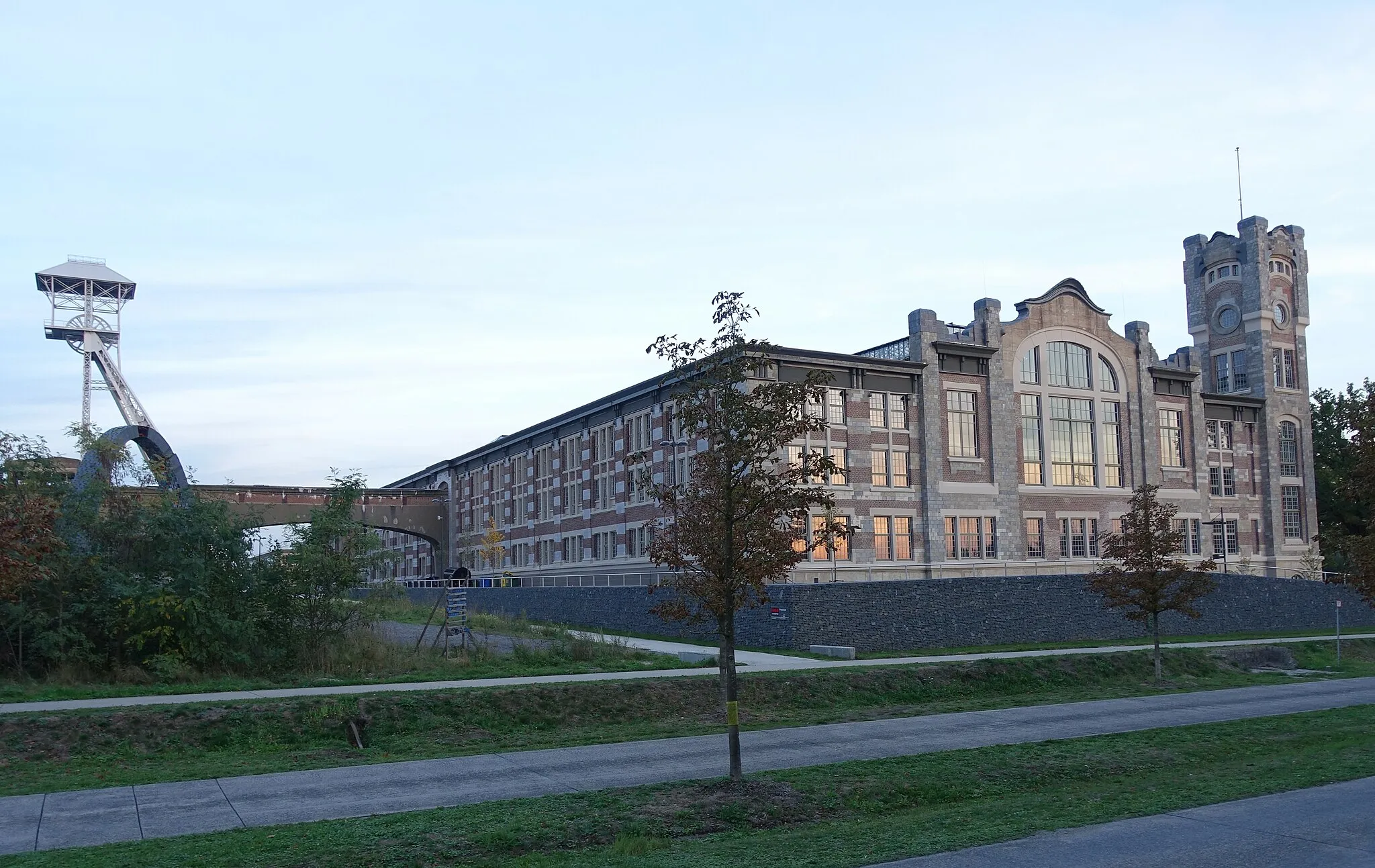 Photo showing: Coal Mine Waterschei in Genk (Belgium)