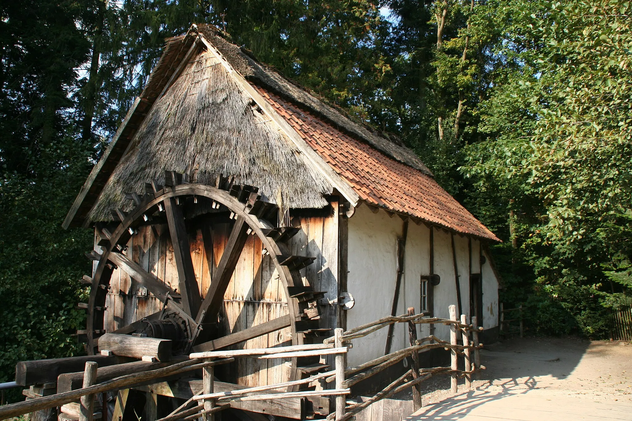 Photo showing: The Slagmolen from Ellikom in the Bokrijk open-air museum.