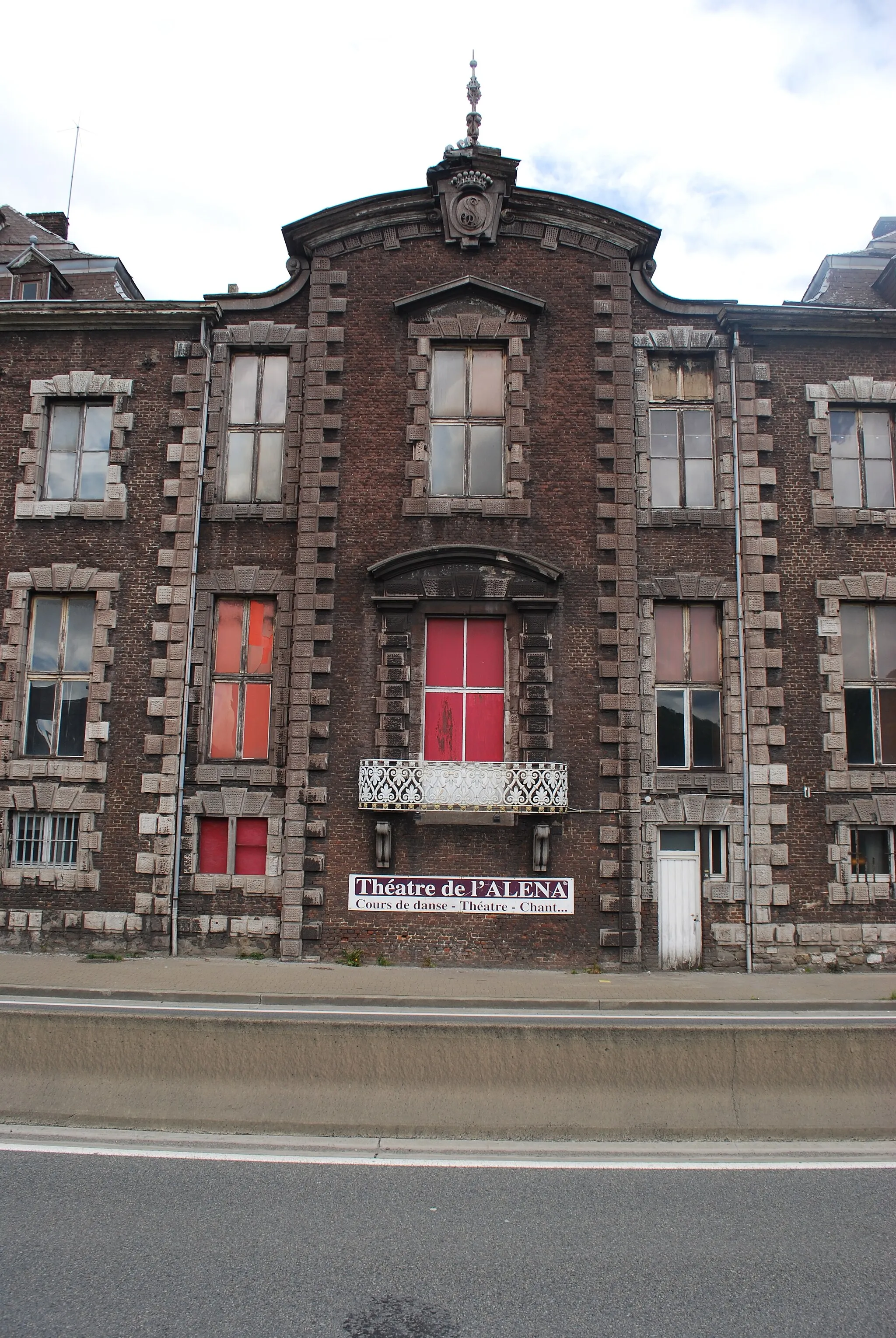 Photo showing: Vue des bords de Meuse à Liège, depuis le quai Vercour sur la rive gauche.