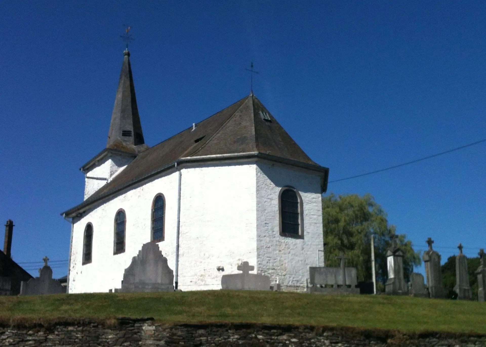 Photo showing: Tavigny -  church St Remi