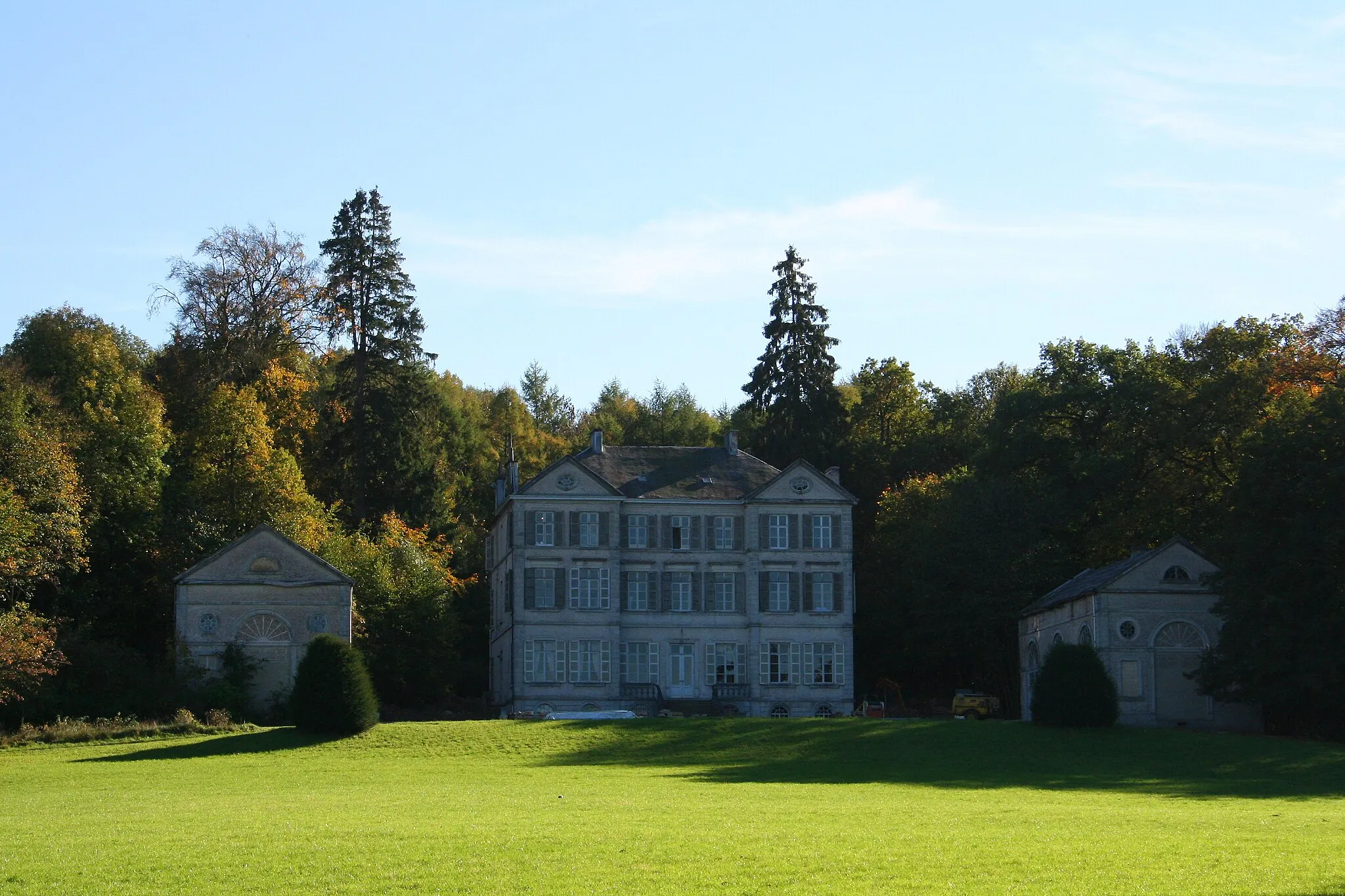 Photo showing: Waha (Belgium), the castle (19th century).