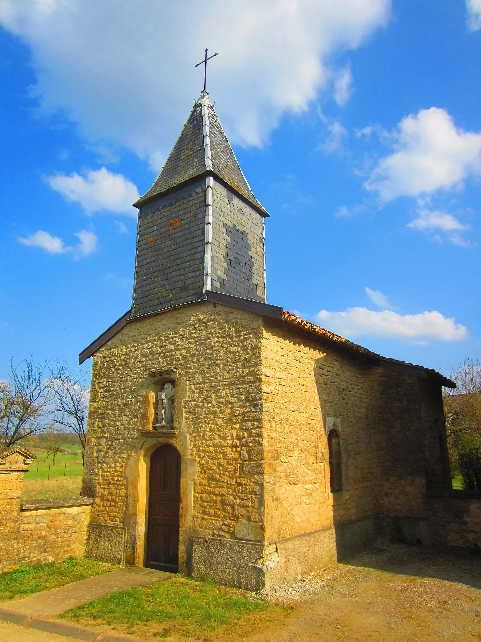 Photo showing: Delut chapel