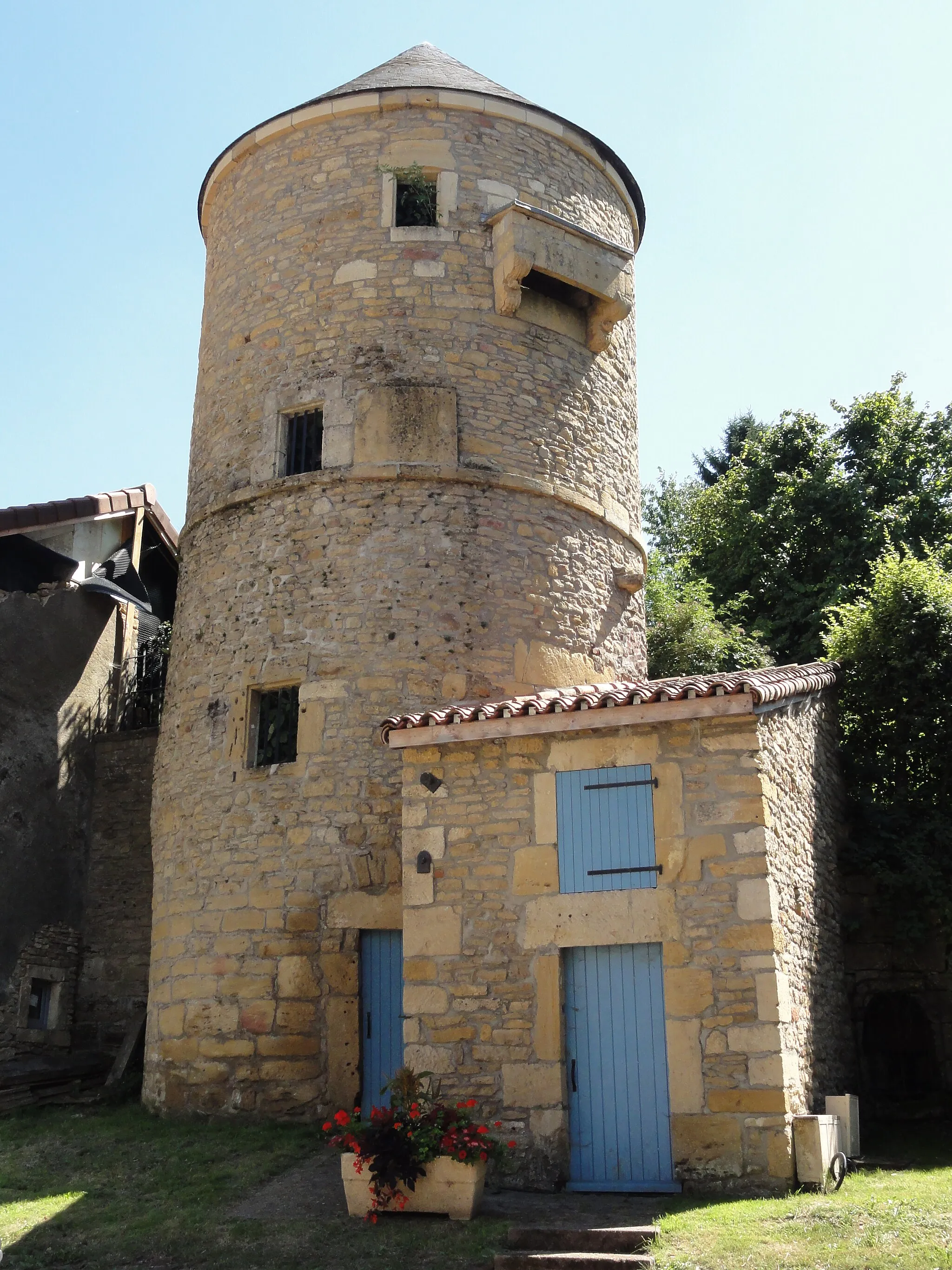 Photo showing: Saint-Pancré (Meurthe-et-M.) la tour du château