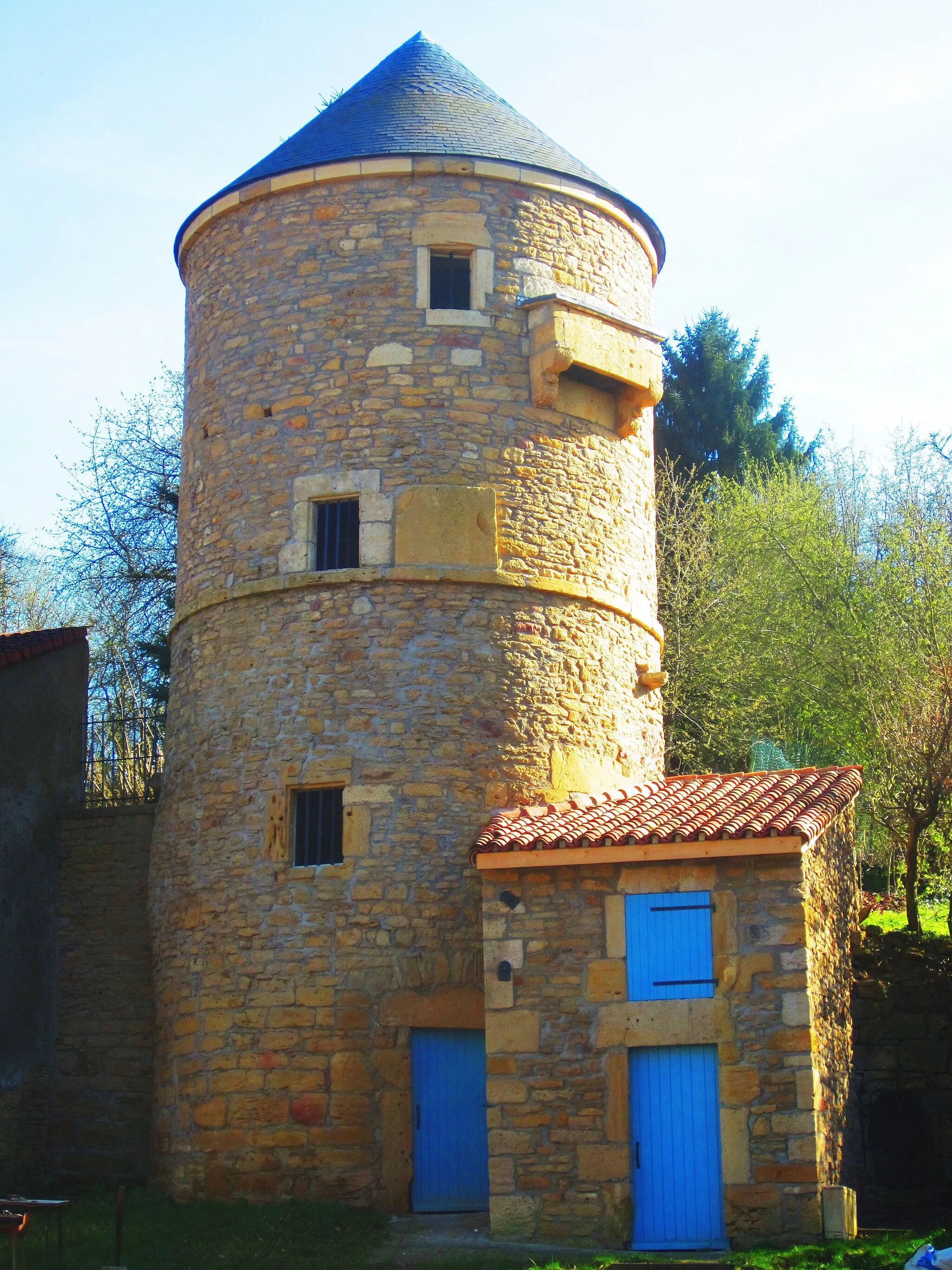 Photo showing: St Pancre castle tower