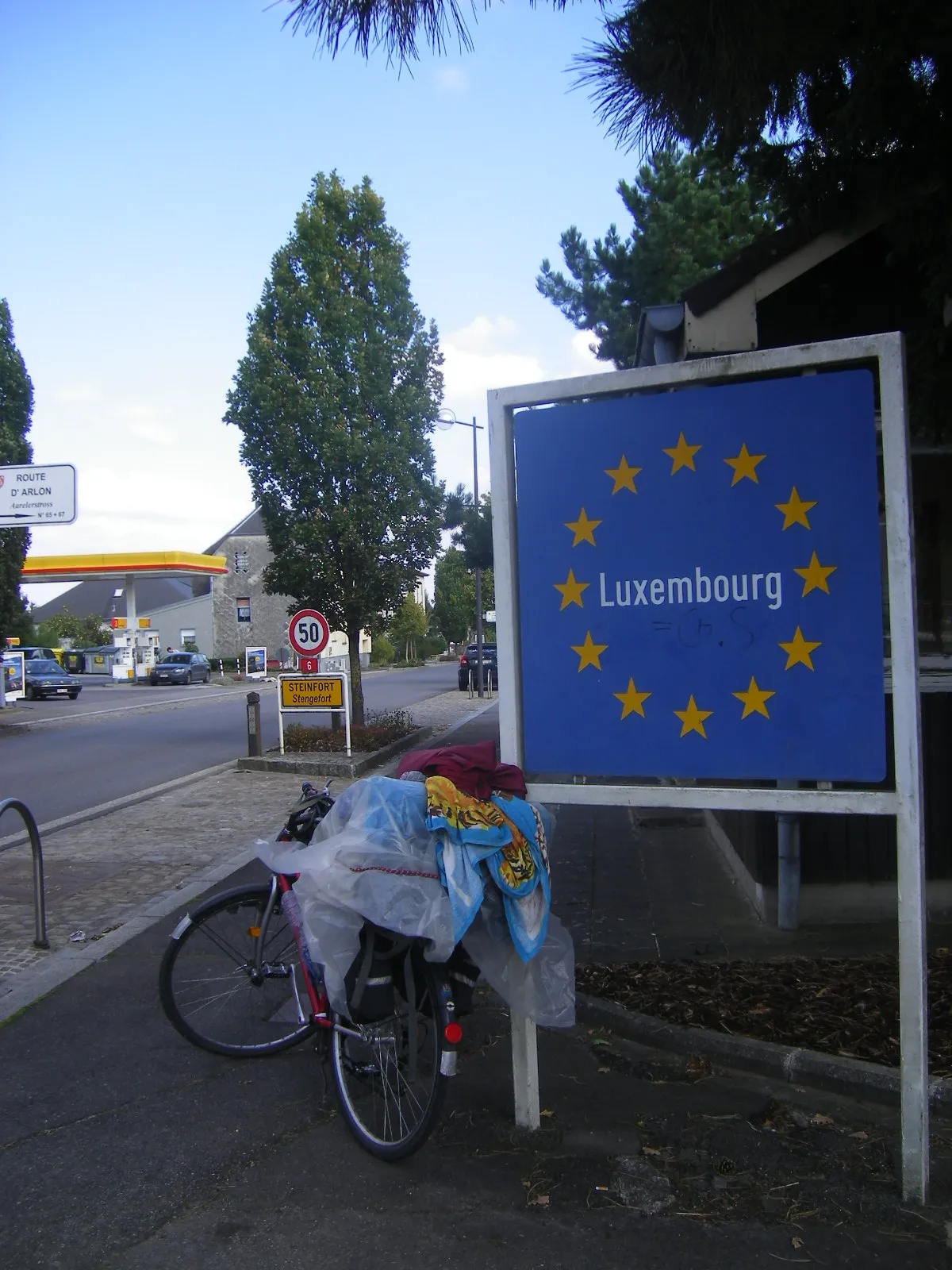 Photo showing: Border sign between Arlon and Steinfort (Belgium-Luxembourg).