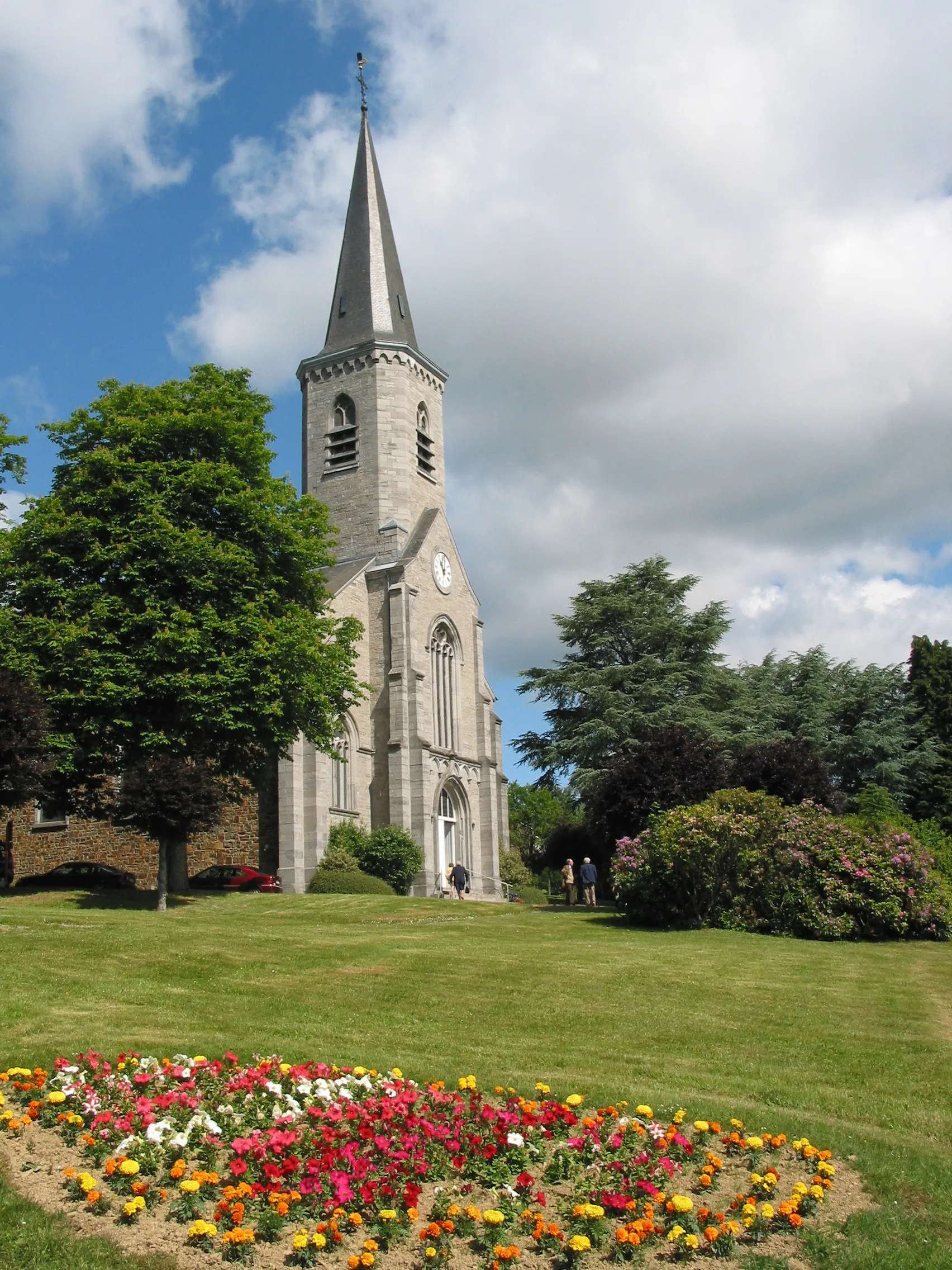 Photo showing: Libin (Belgium), the Our Lady of the Mount Carmel church.