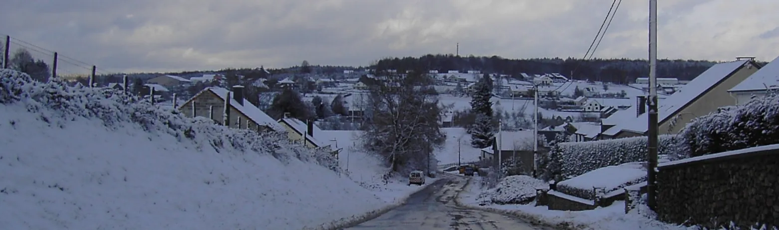 Photo showing: Vue du village de Noirefontaine sous la neige.