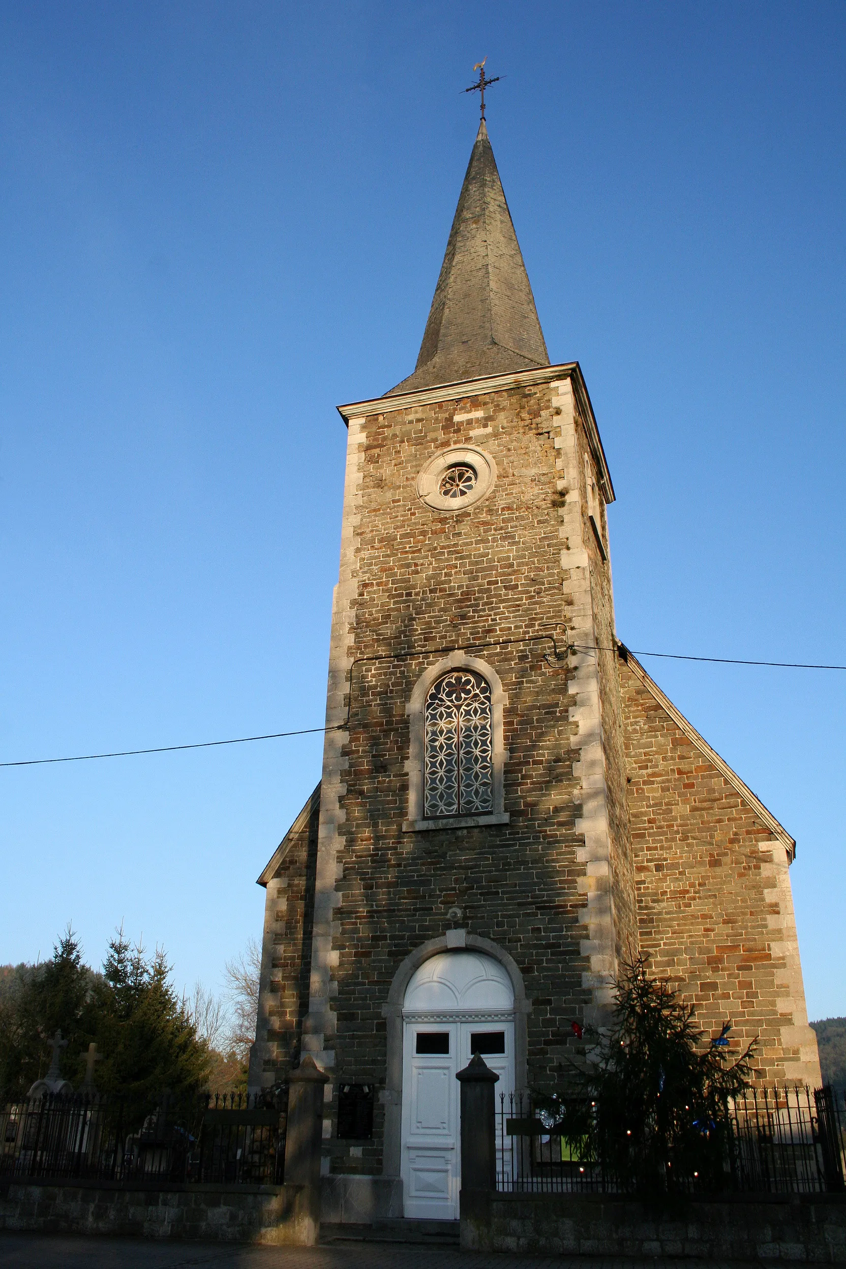 Photo showing: Rendeux-Bas (Belgique), l'église Sainte-Marie (1785).