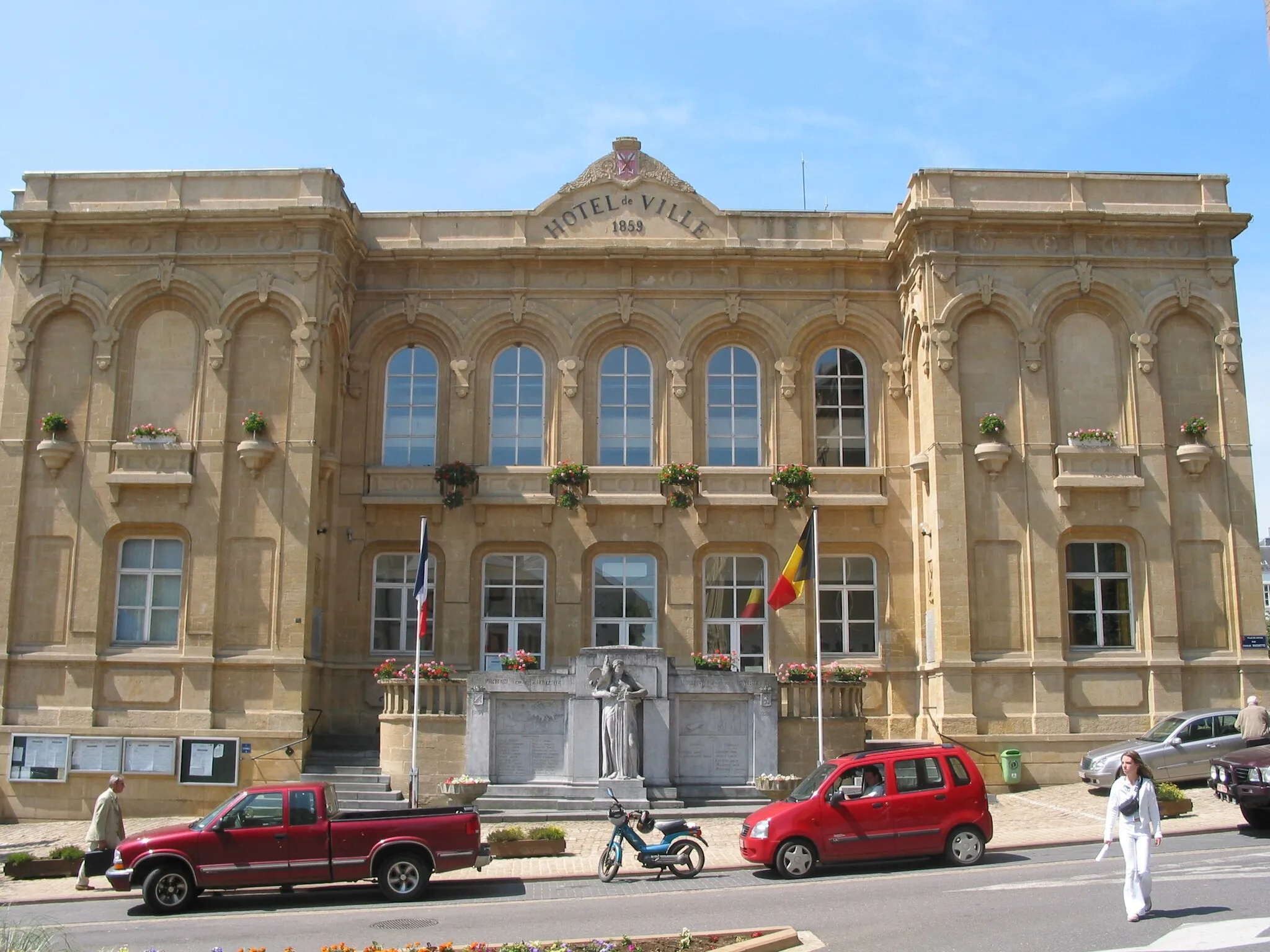 Photo showing: Virton (Belgium), the town hall.