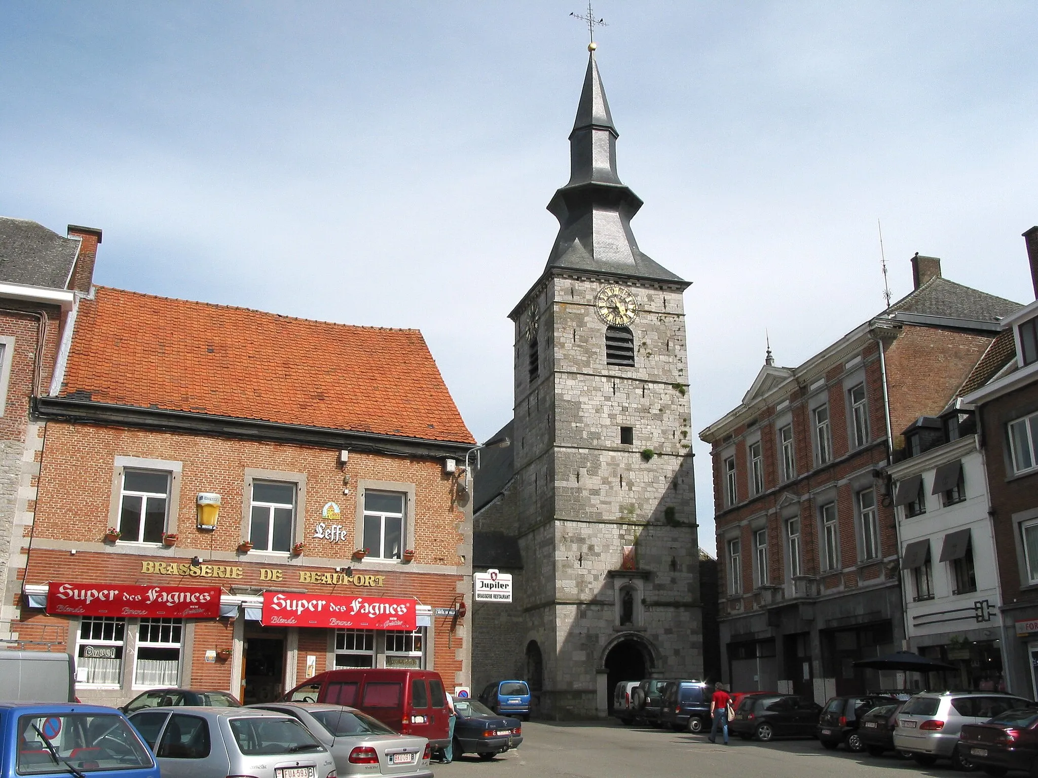Photo showing: Florennes (Belgium), place de l’Hôtel de Ville - The Saint-Gangulphe’s collegiate church (1755-1756).