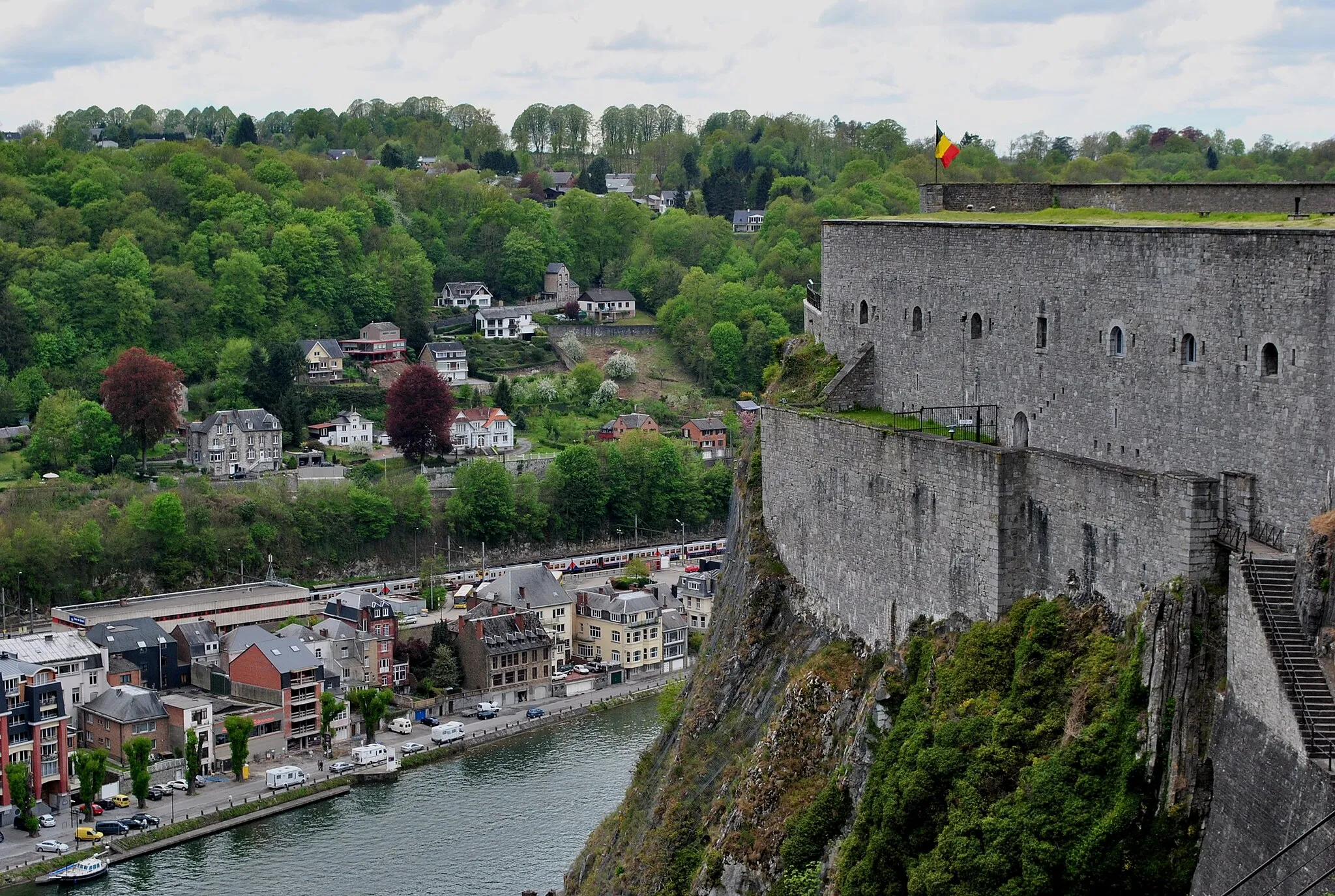 Photo showing: The Dinant fortress (built 1040)