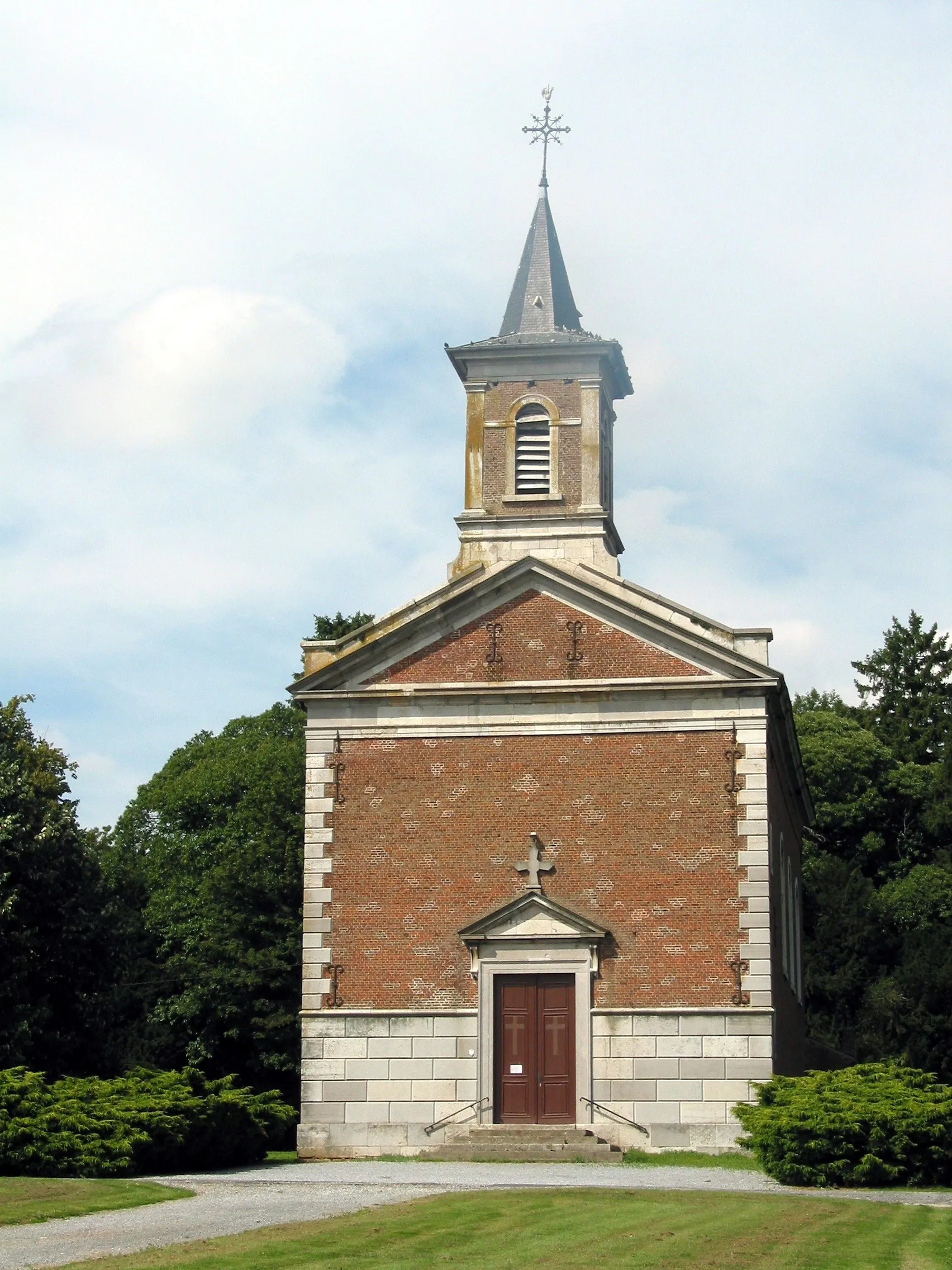 Photo showing: Marchin (Belgium), Belle-Maison - The Saint Hubertus’ church (1844).