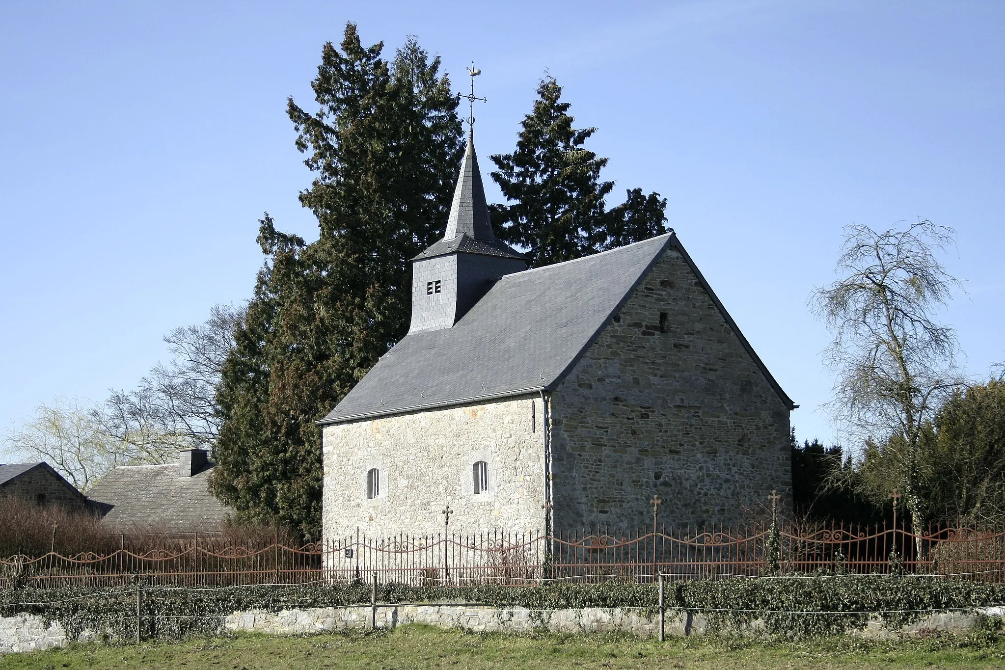 Photo showing: Buresse (Belgium), the castle chapel.