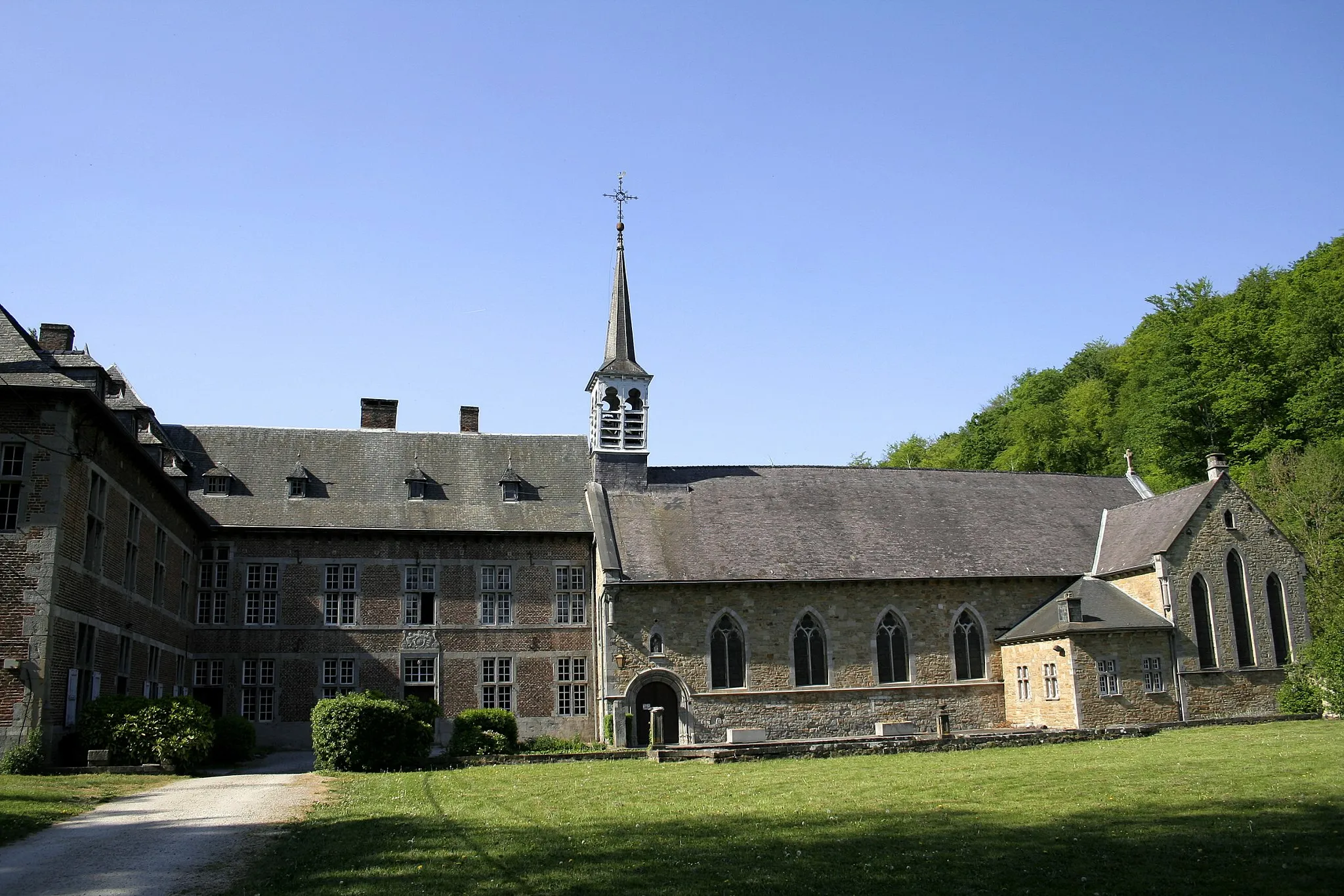 Photo showing: Marche-les-Dames (Belgium),  the main buildings and the abbey church of the Notre-Dame du Vivier abbey (XVIIIth century).