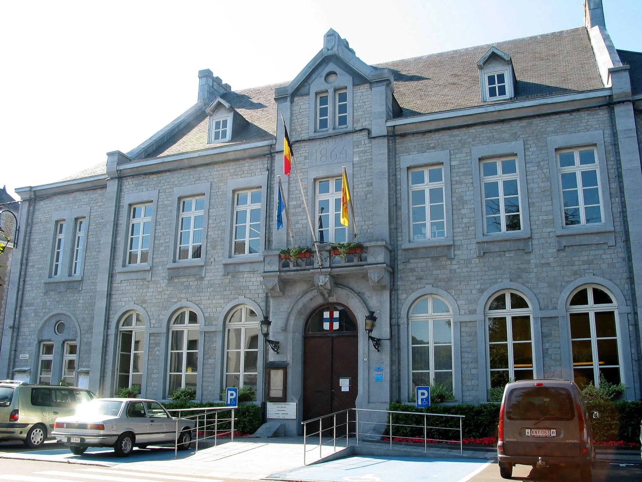 Photo showing: Profondeville (Belgium), the town hall (1864).