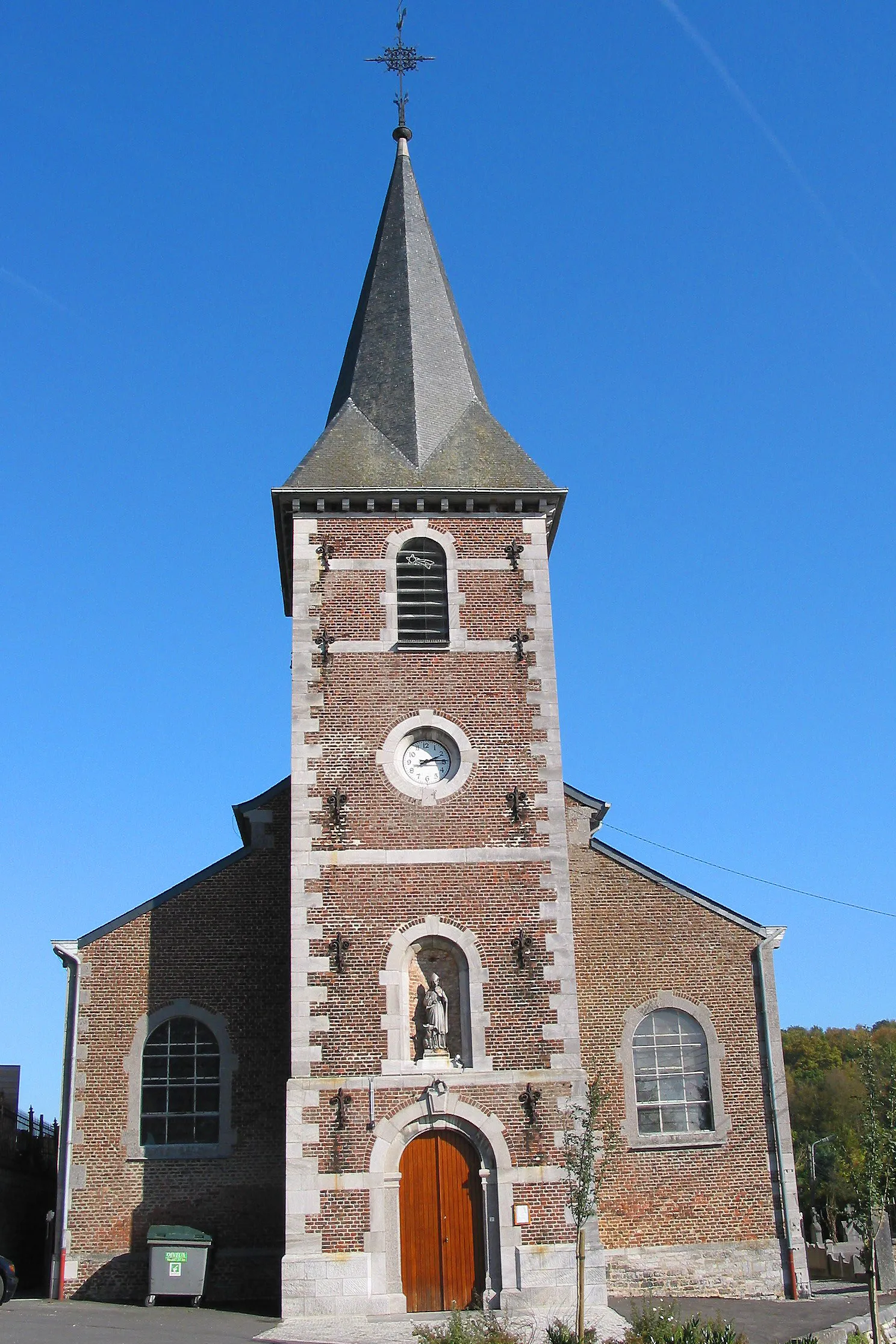 Photo showing: Oteppe (Belgium), the Saint Michael's church.