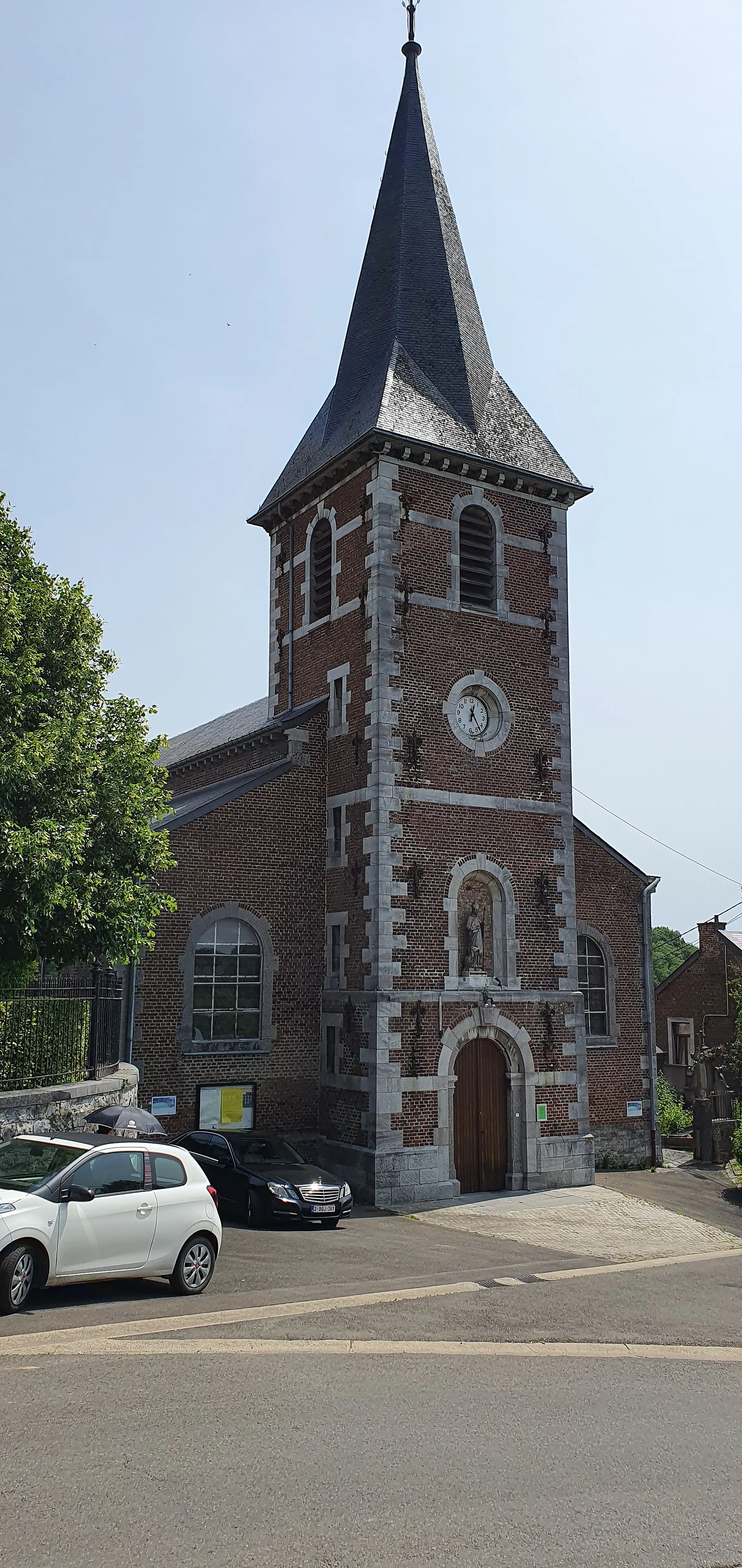 Photo showing: Oteppe (Belgium), the Saint Michael's church. Oteppe Churches in Burdinne