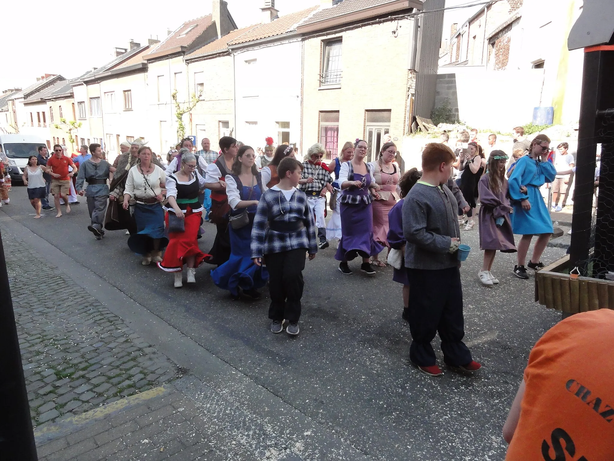 Photo showing: 139ème Cavalcade de Fleurus 2019, groupe Les Gaulois de Bambois