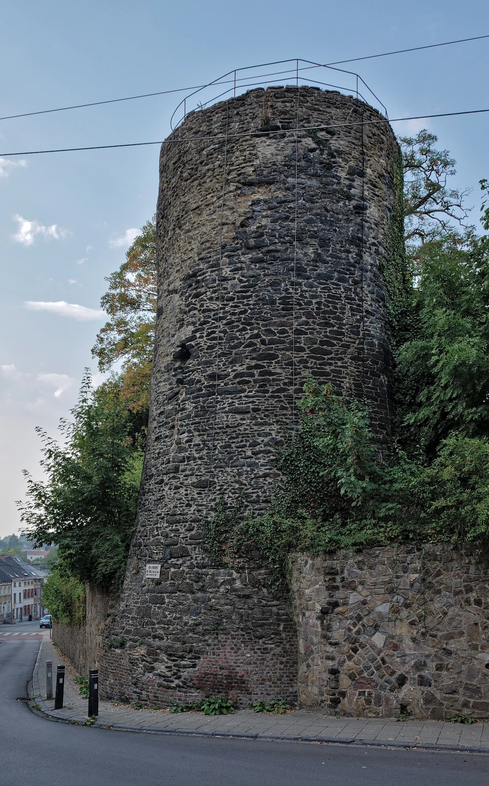 Photo showing: This photo of immovable heritage has been taken in the Walloon Region