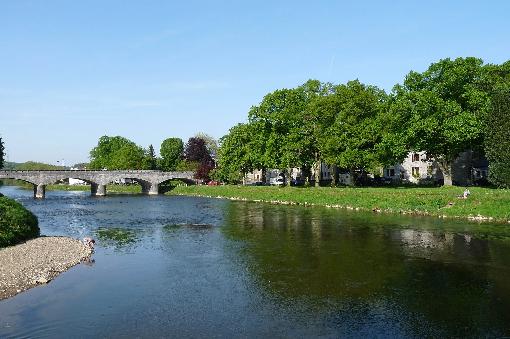 Photo showing: Pont de Hamoir depuis la rive du Néblon (amont)